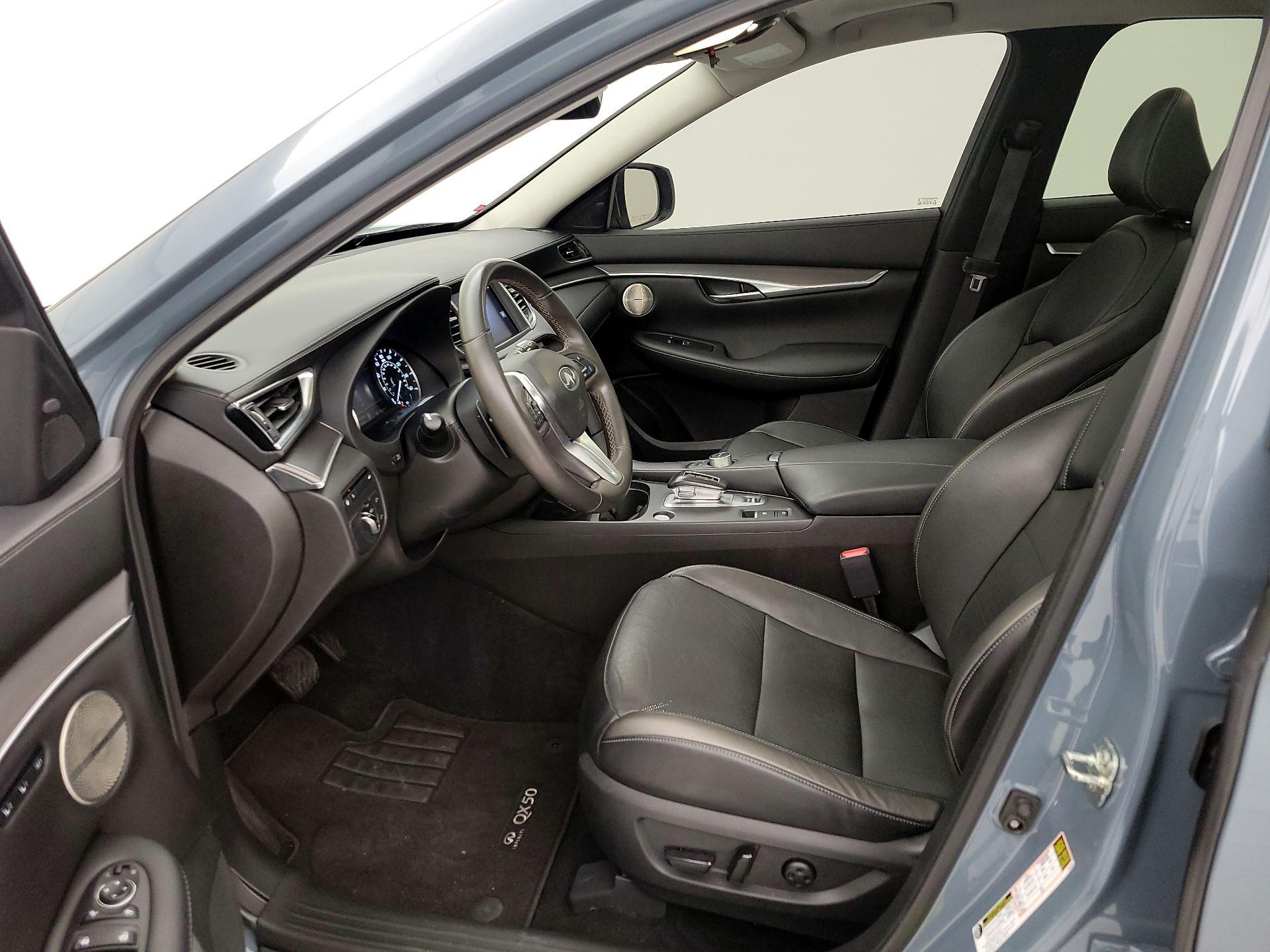 Thumbnail: 2023 INFINITI QX50 - 11