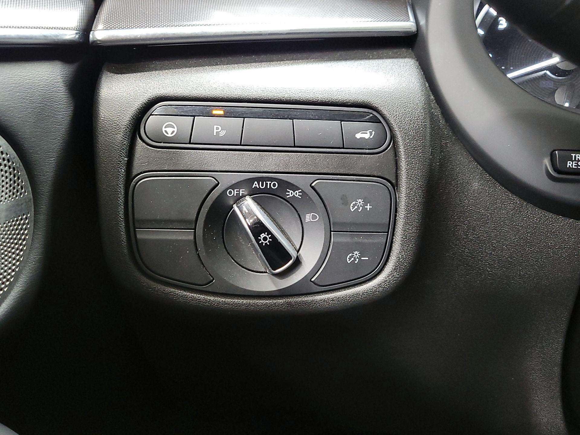 Thumbnail: 2023 INFINITI QX50 - 13