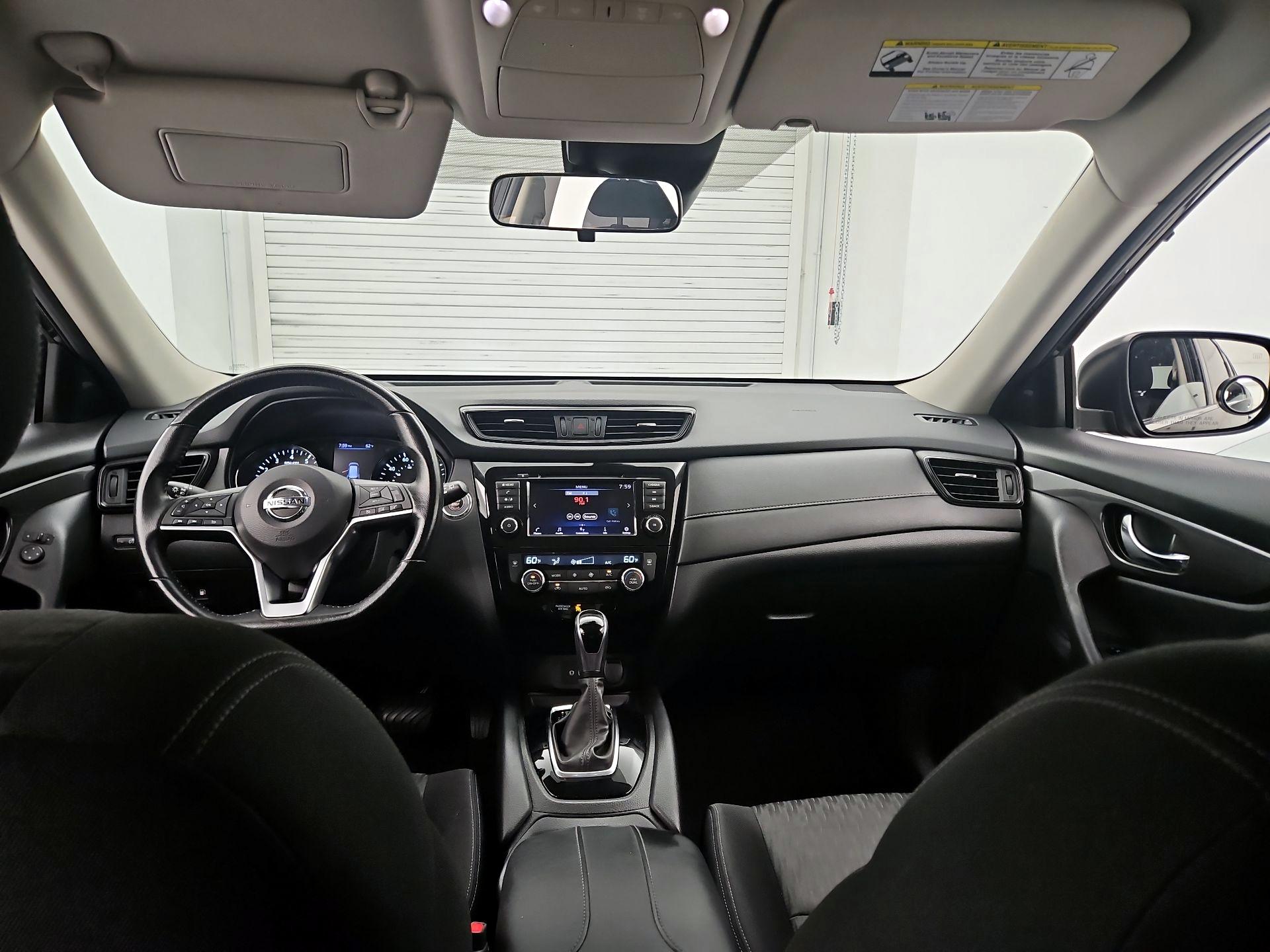 Thumbnail: 2020 Nissan Rogue - 9