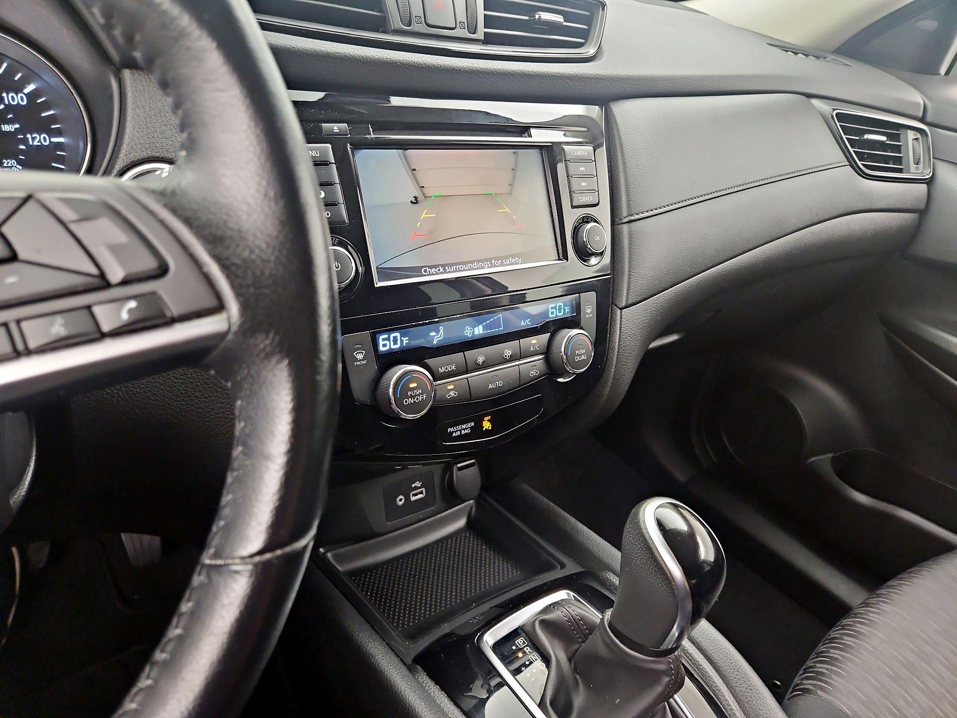 Thumbnail: 2020 Nissan Rogue - 14