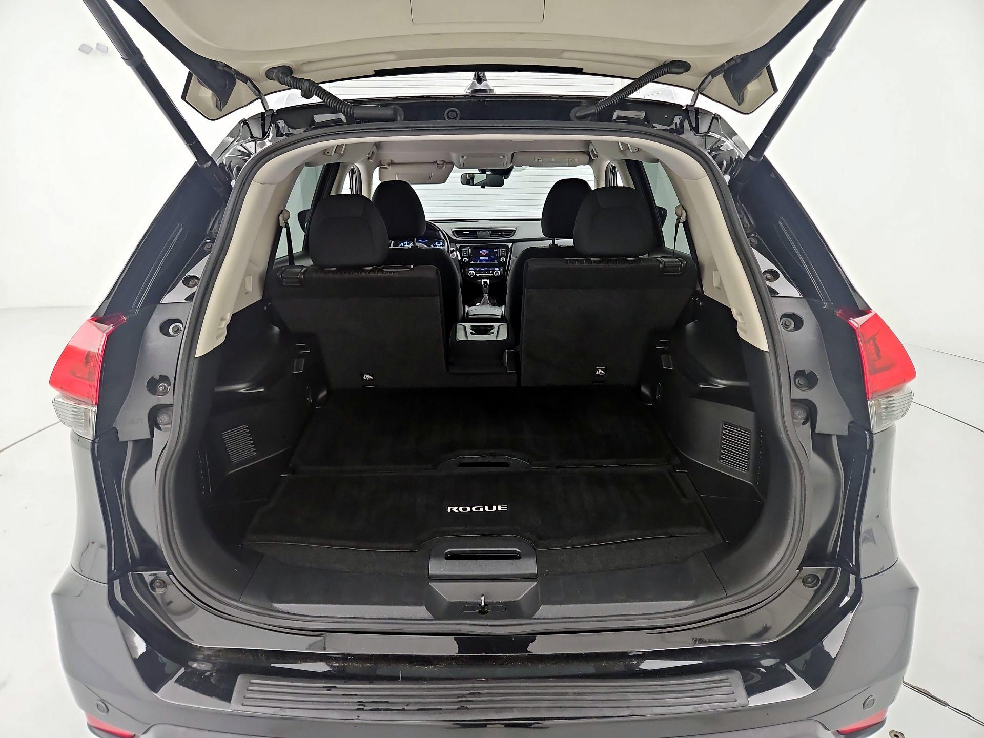Thumbnail: 2020 Nissan Rogue - 20