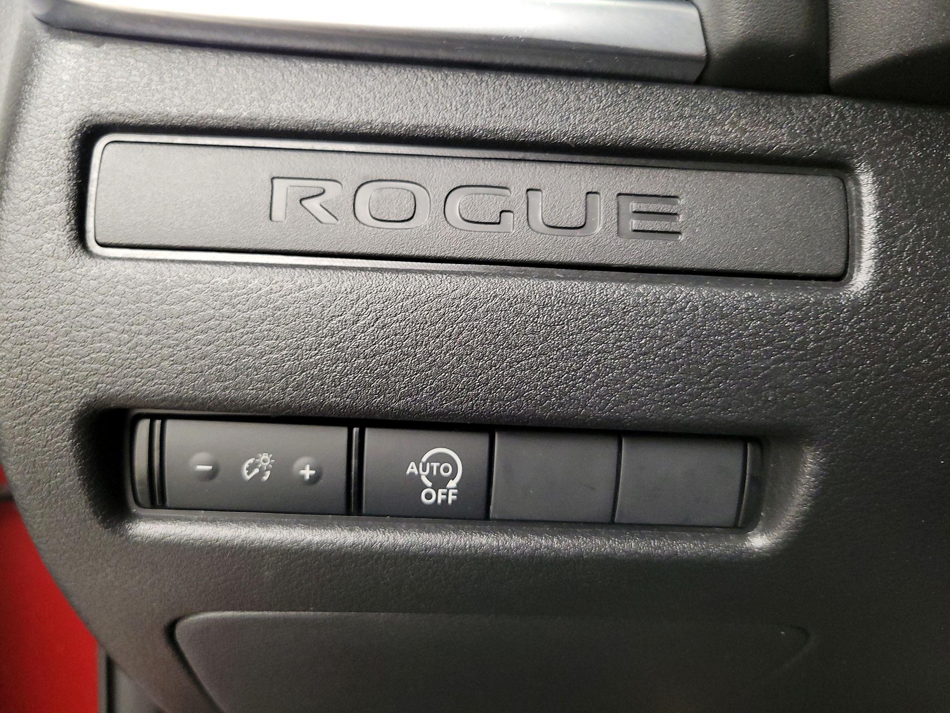 Thumbnail: 2023 Nissan Rogue - 13