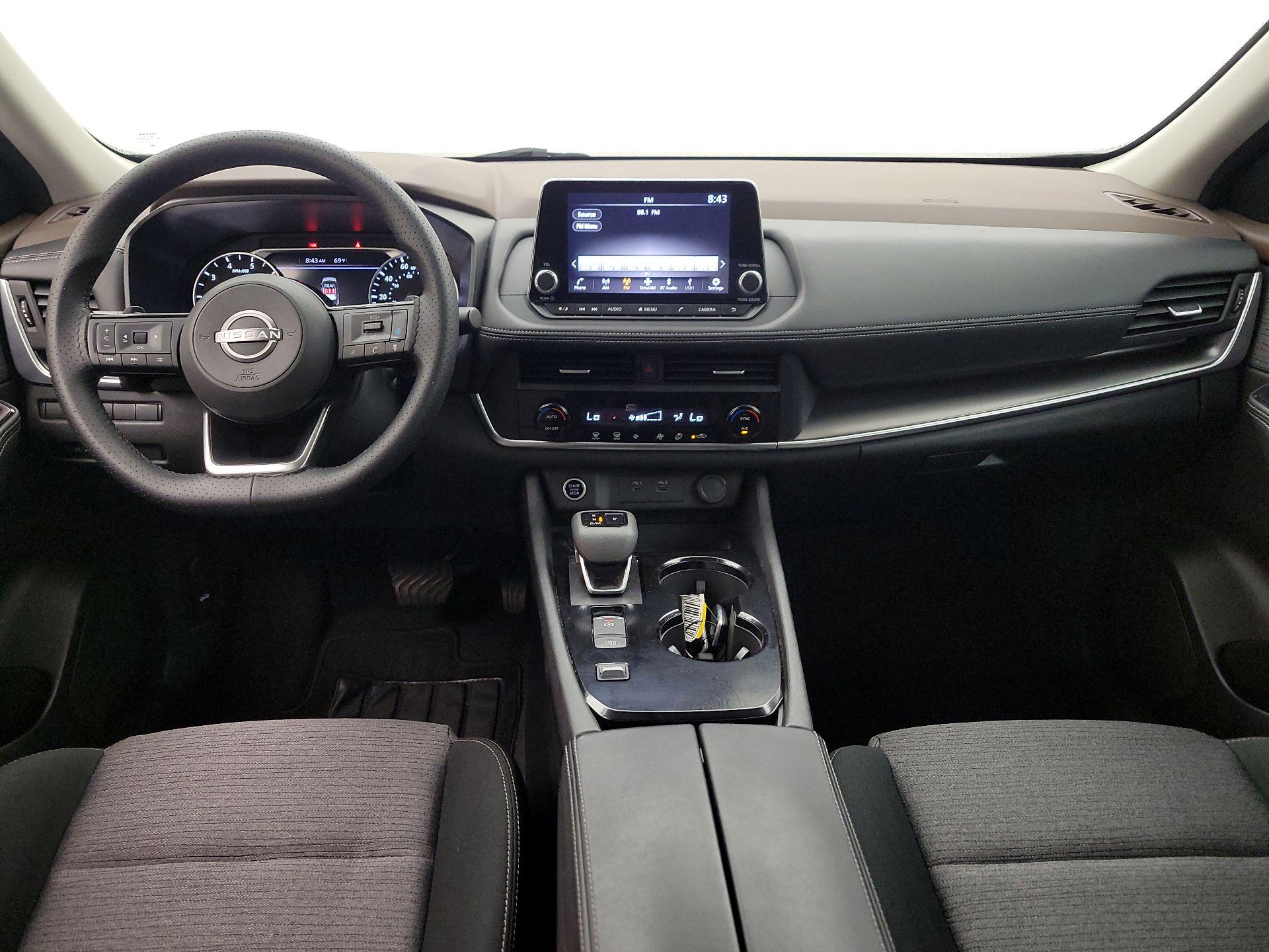 Thumbnail: 2023 Nissan Rogue - 9