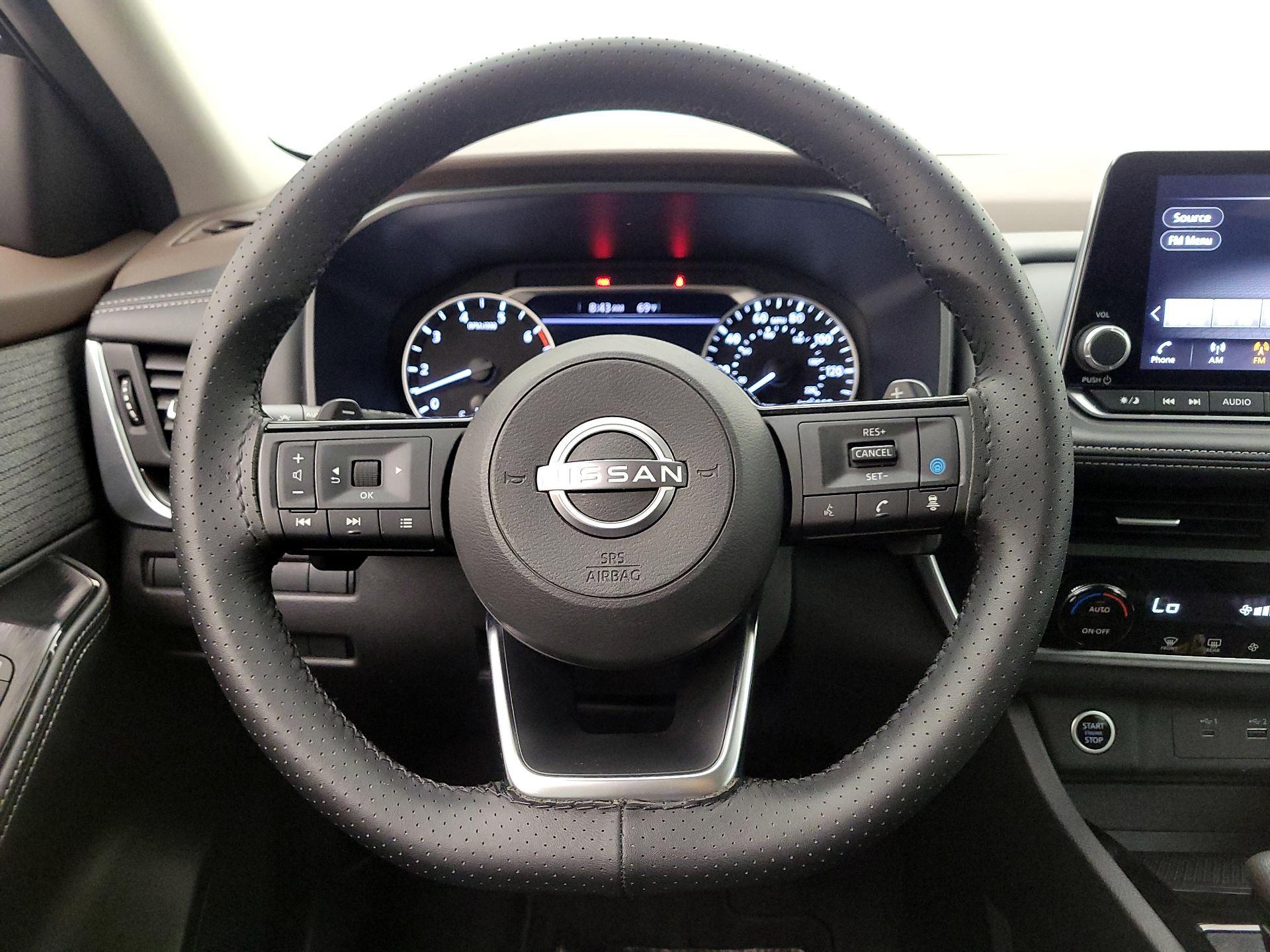 Thumbnail: 2023 Nissan Rogue - 10