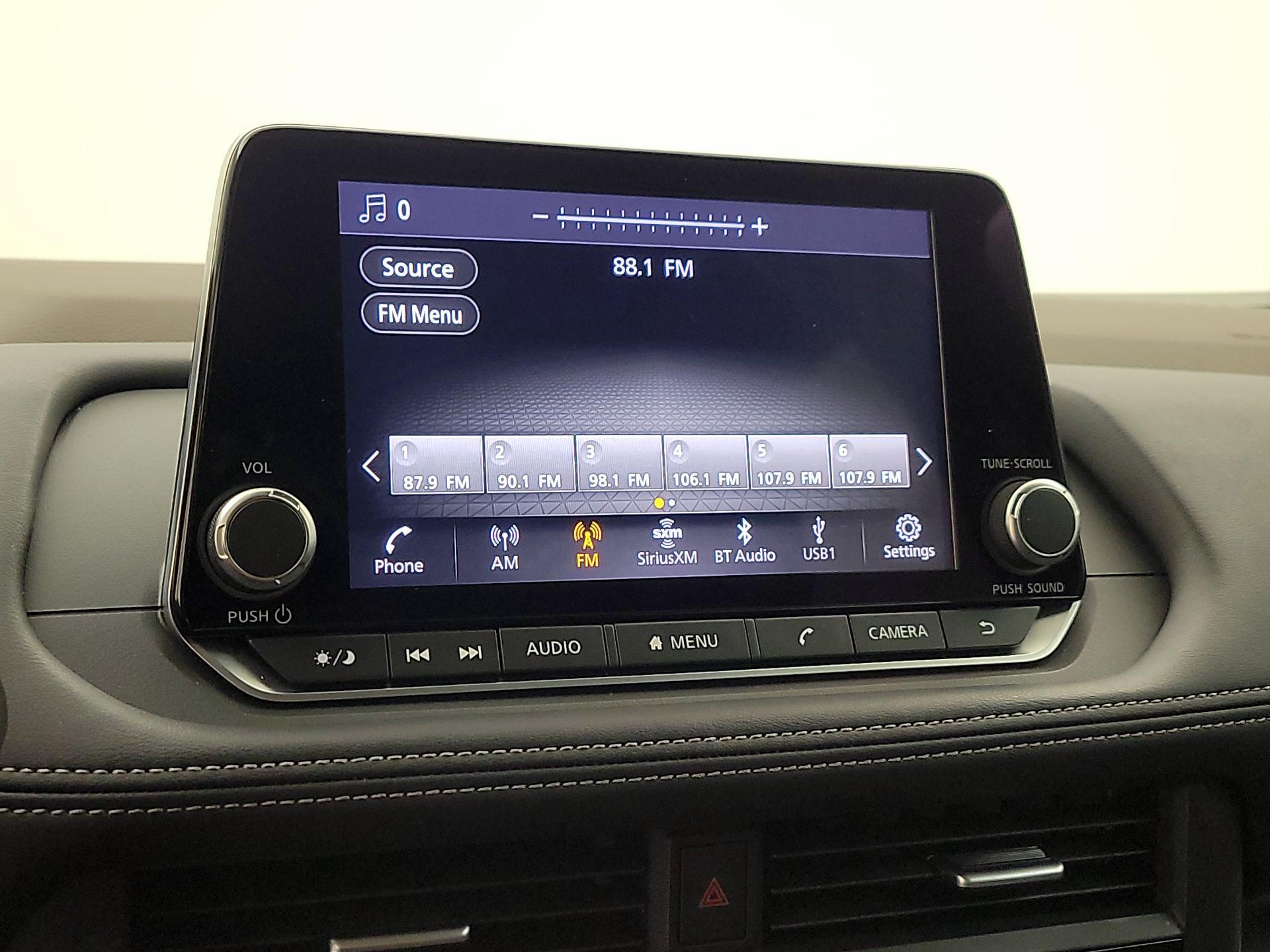 Thumbnail: 2023 Nissan Rogue - 15