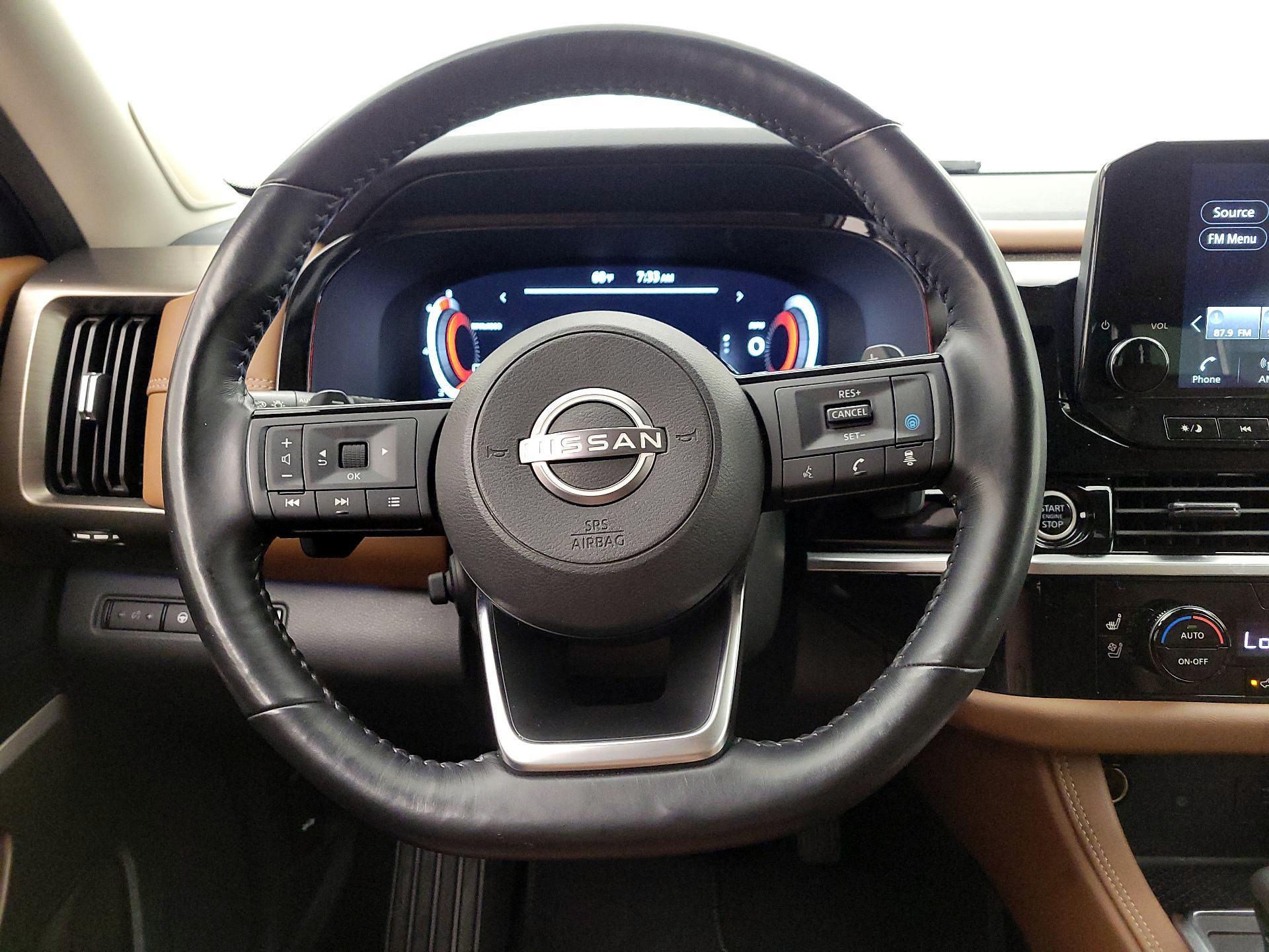 Thumbnail: 2023 Nissan Pathfinder - 10