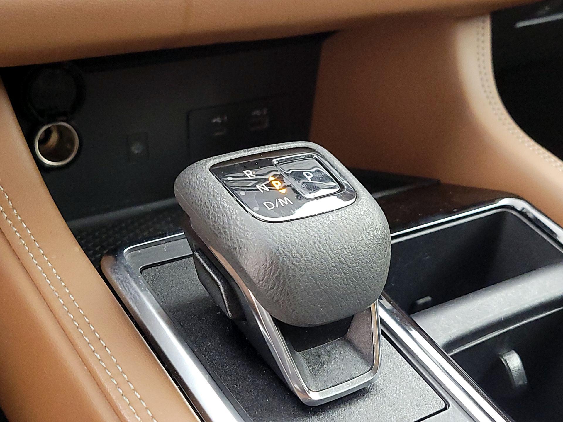 Thumbnail: 2023 Nissan Pathfinder - 17