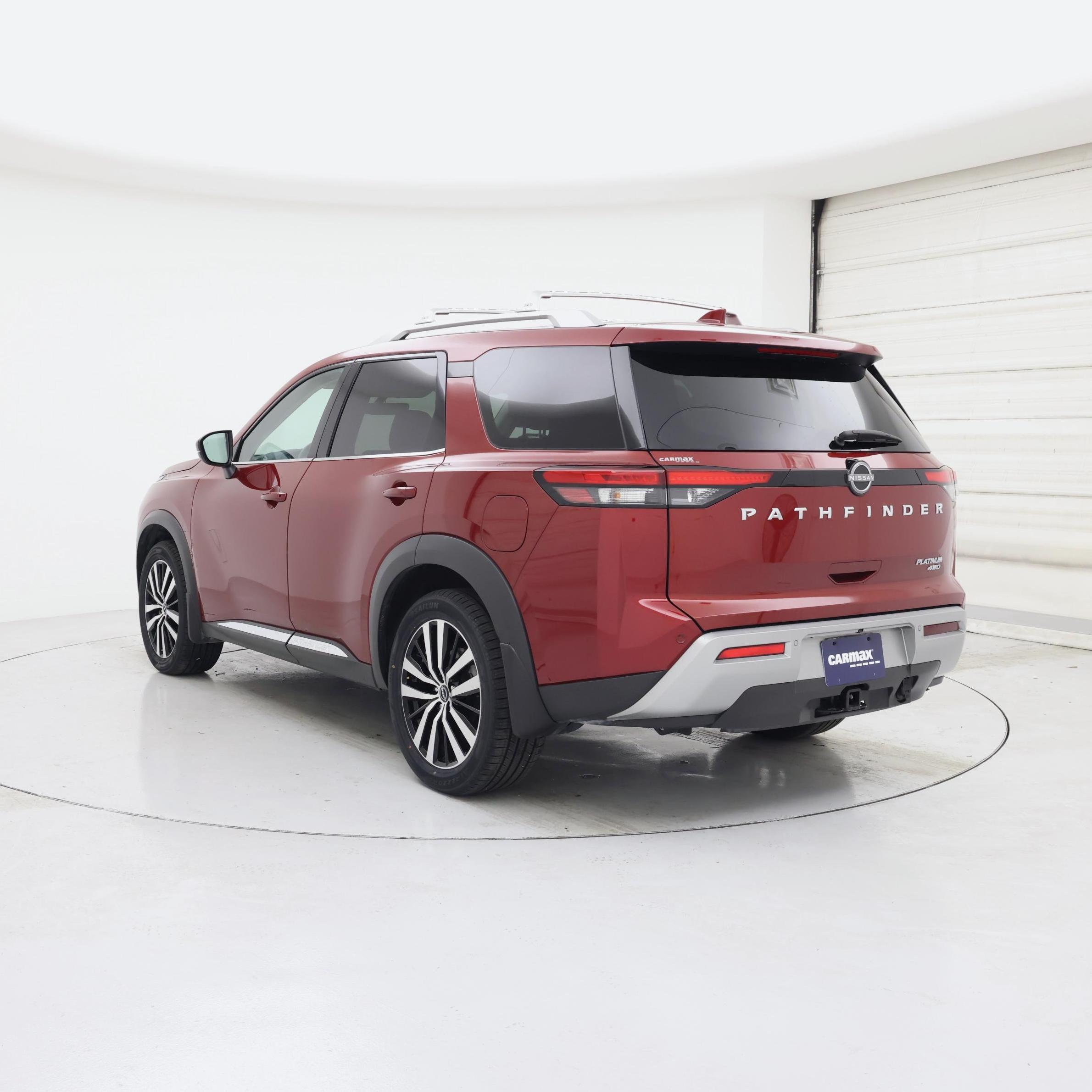 Thumbnail: 2023 Nissan Pathfinder - 2