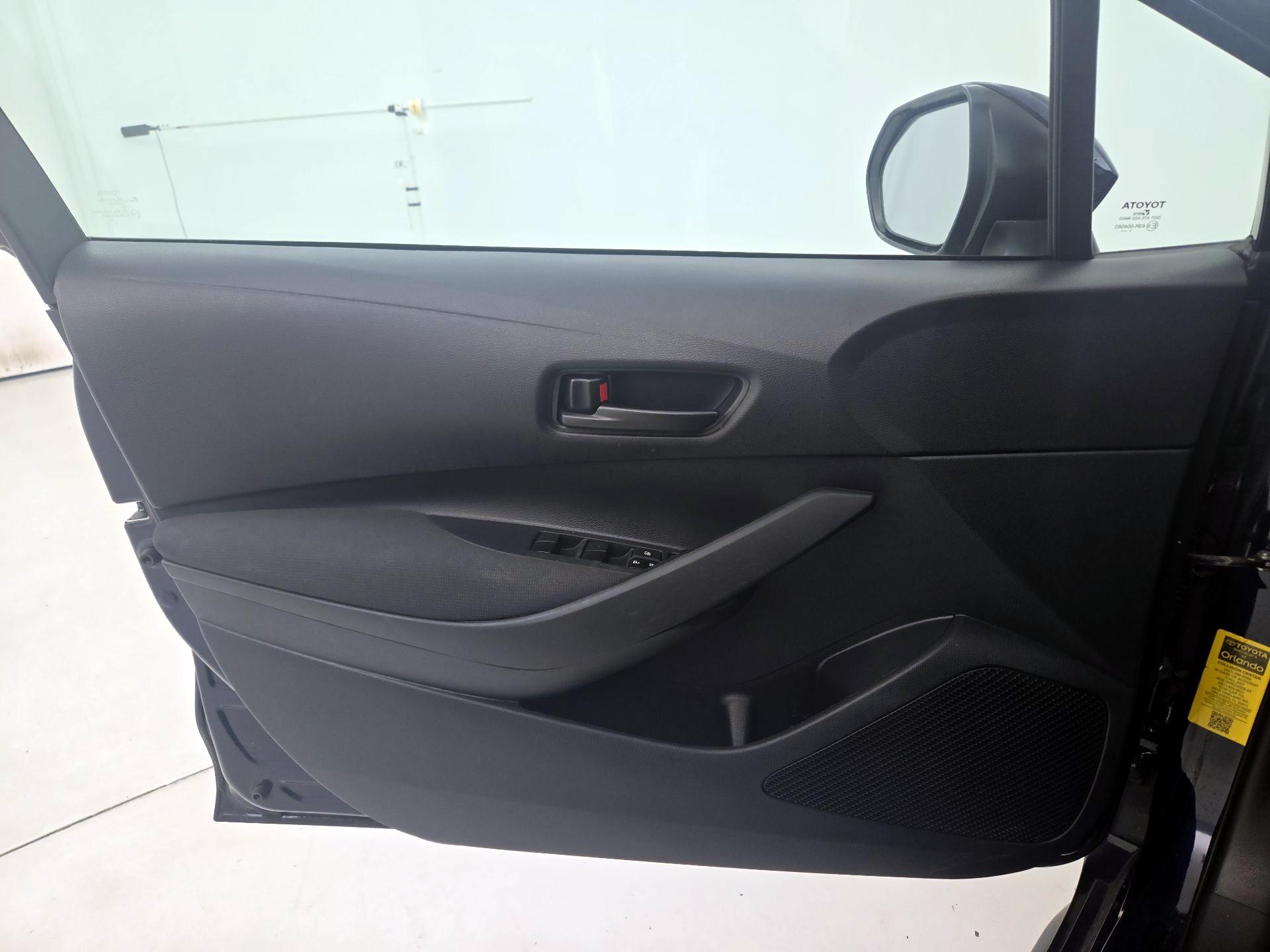 Thumbnail: 2022 Toyota Corolla - 12