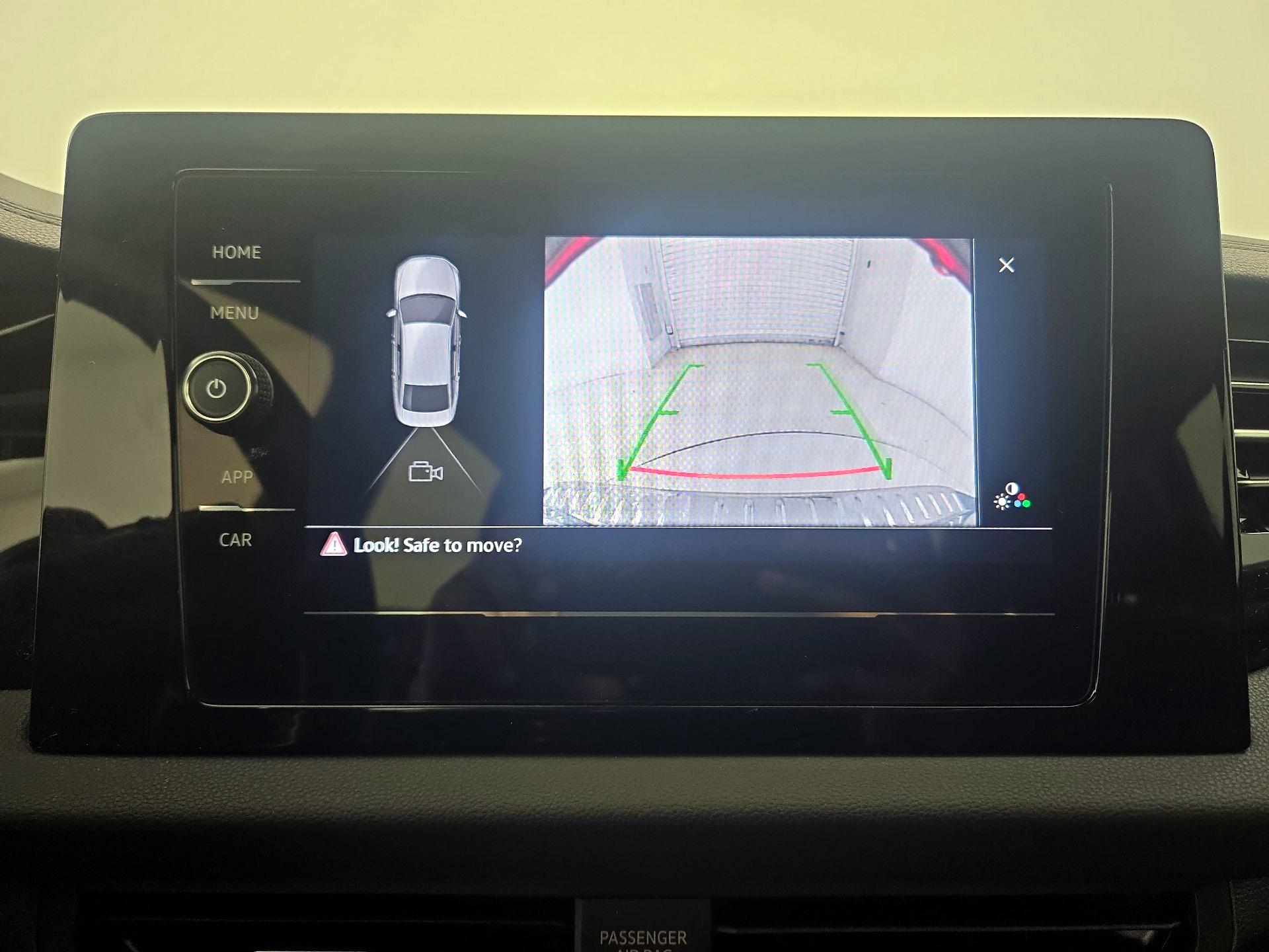 Thumbnail: 2025 Volkswagen Jetta - 14