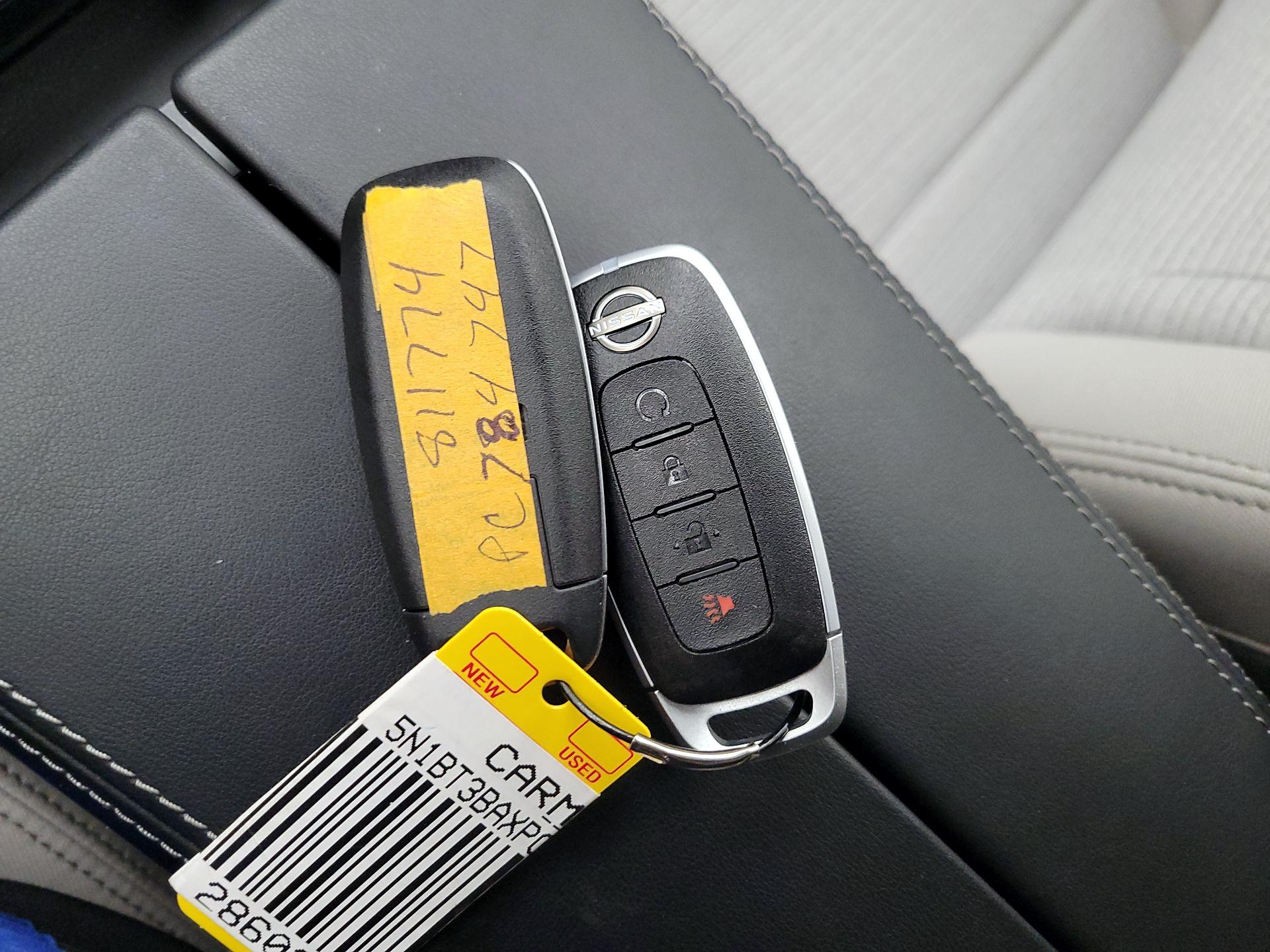 Thumbnail: 2023 Nissan Rogue - 18