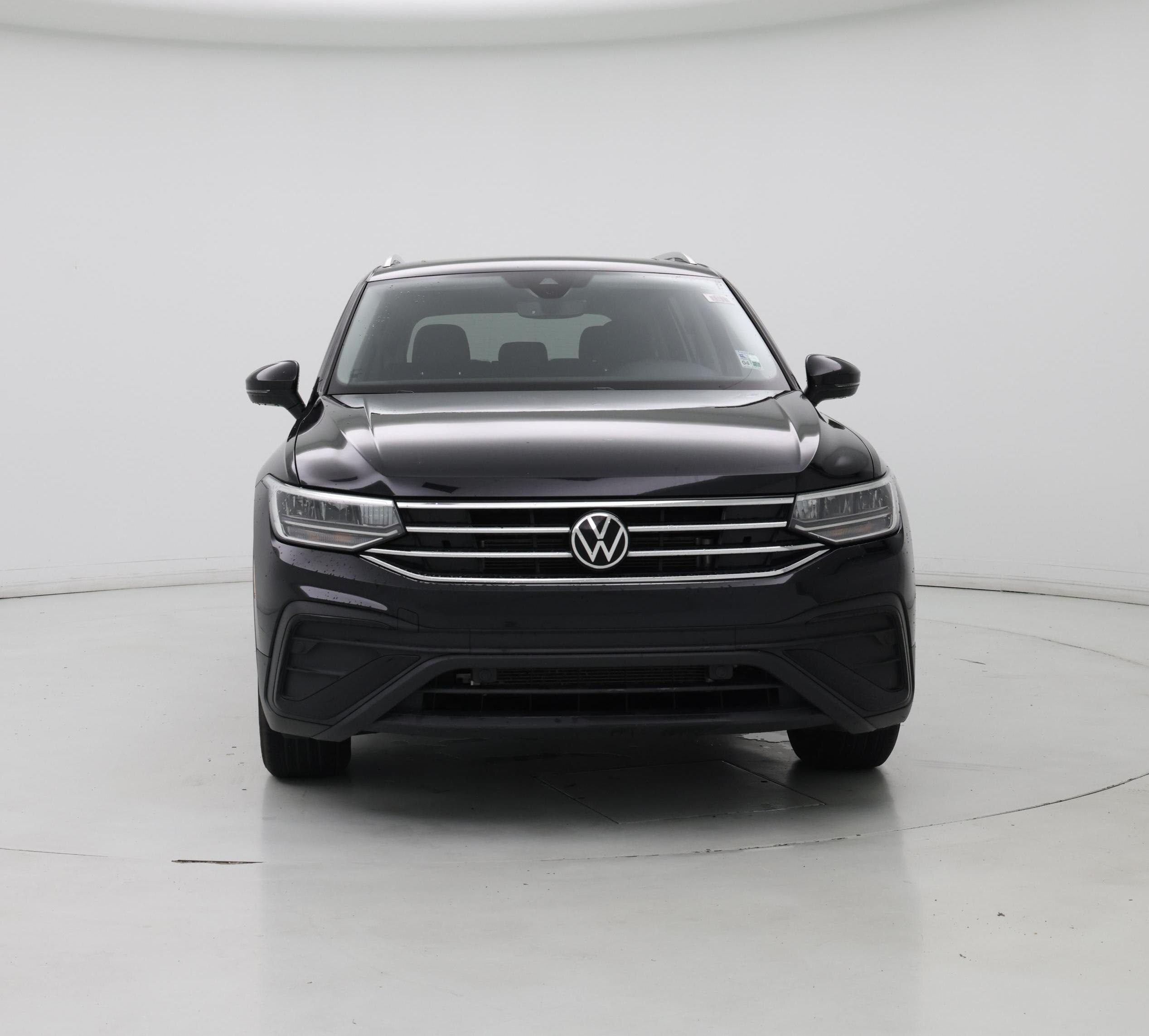 Thumbnail: 2023 Volkswagen Tiguan - 5