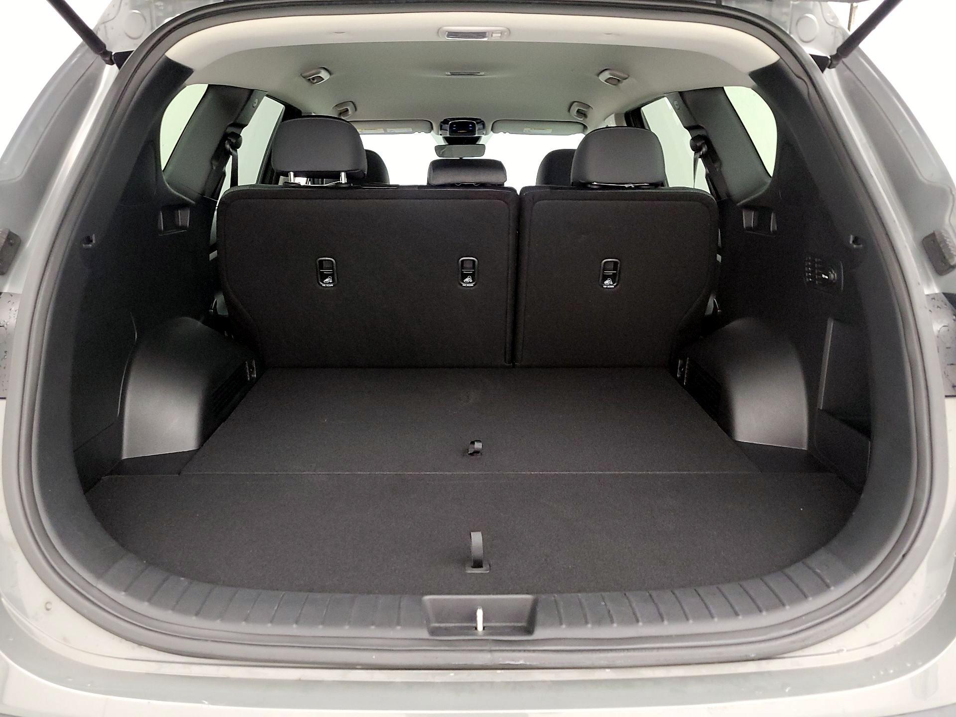 Thumbnail: 2023 Hyundai Santa Fe - 20