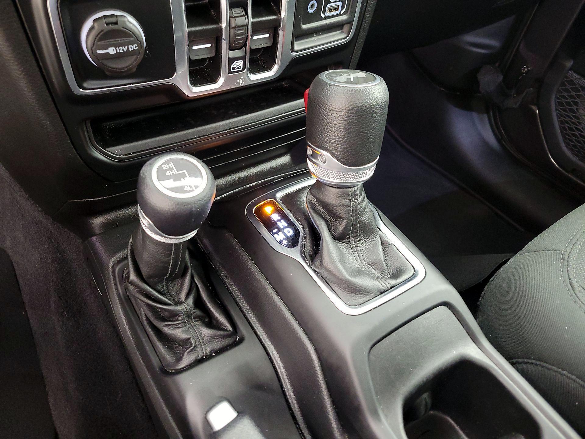 Thumbnail: 2021 Jeep Wrangler - 17