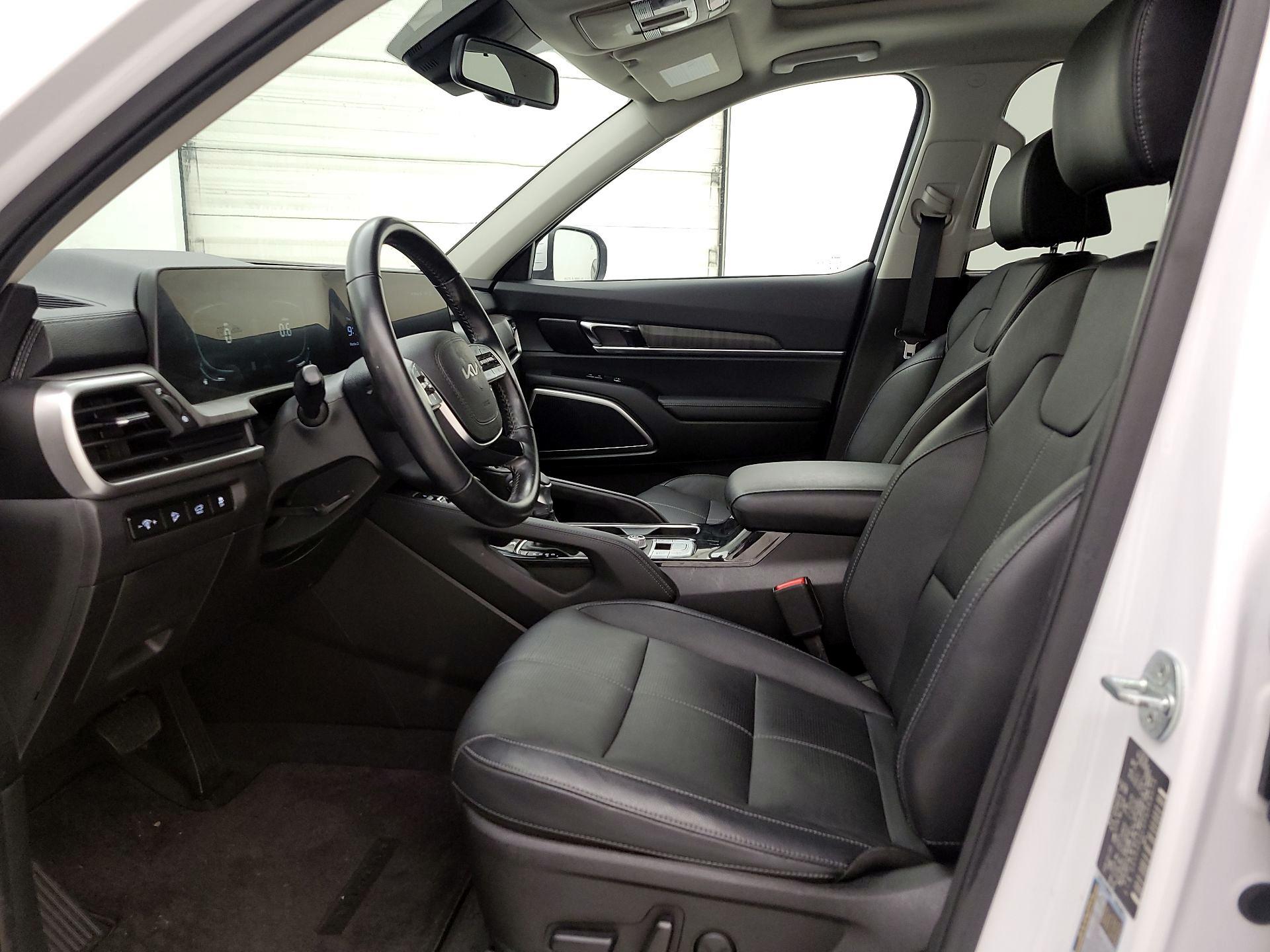 Thumbnail: 2023 Kia Telluride - 11