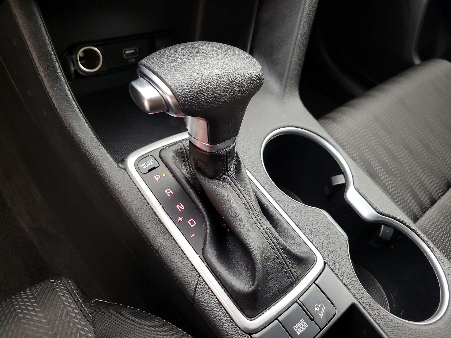 Thumbnail: 2021 Kia Sportage - 17