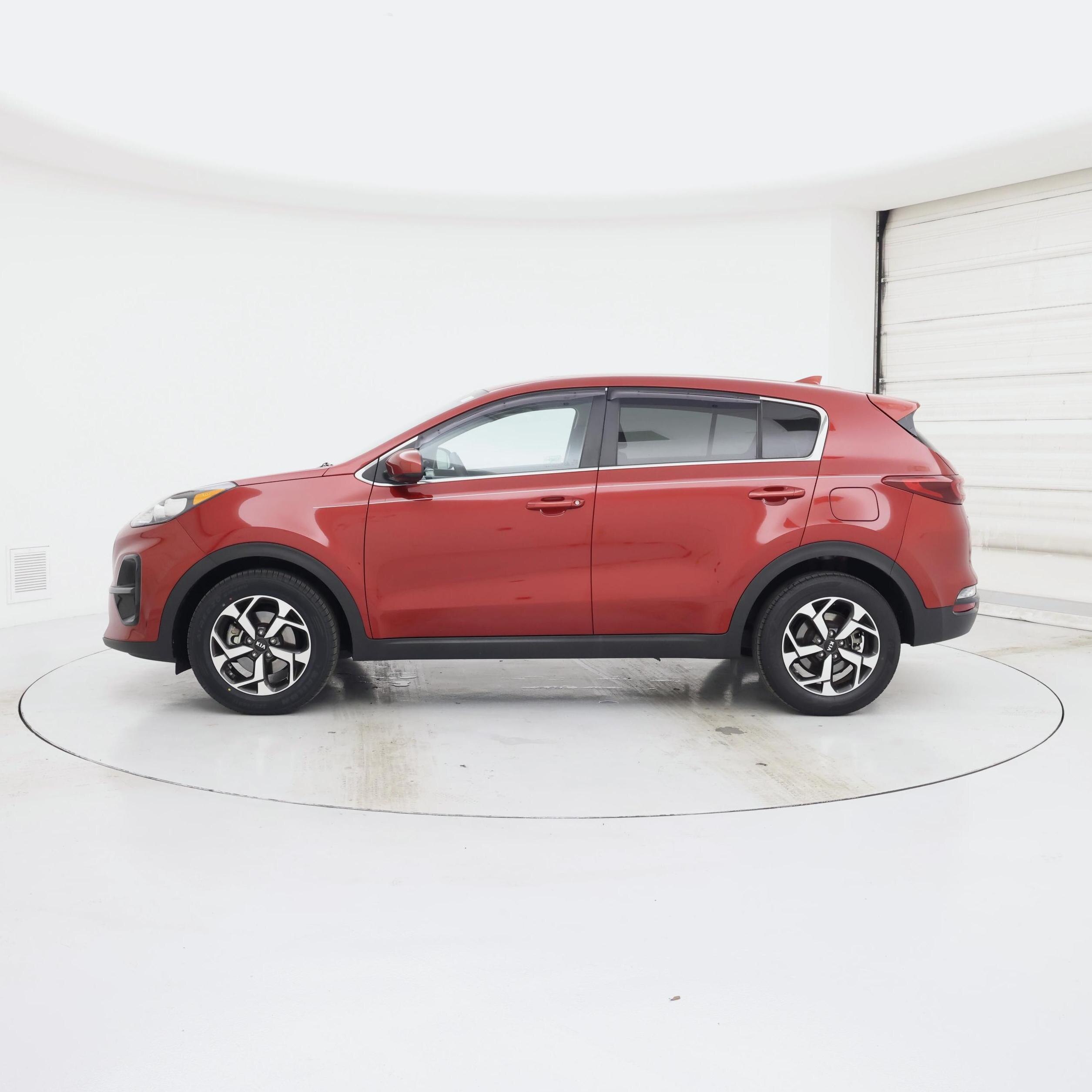 Thumbnail: 2021 Kia Sportage - 3