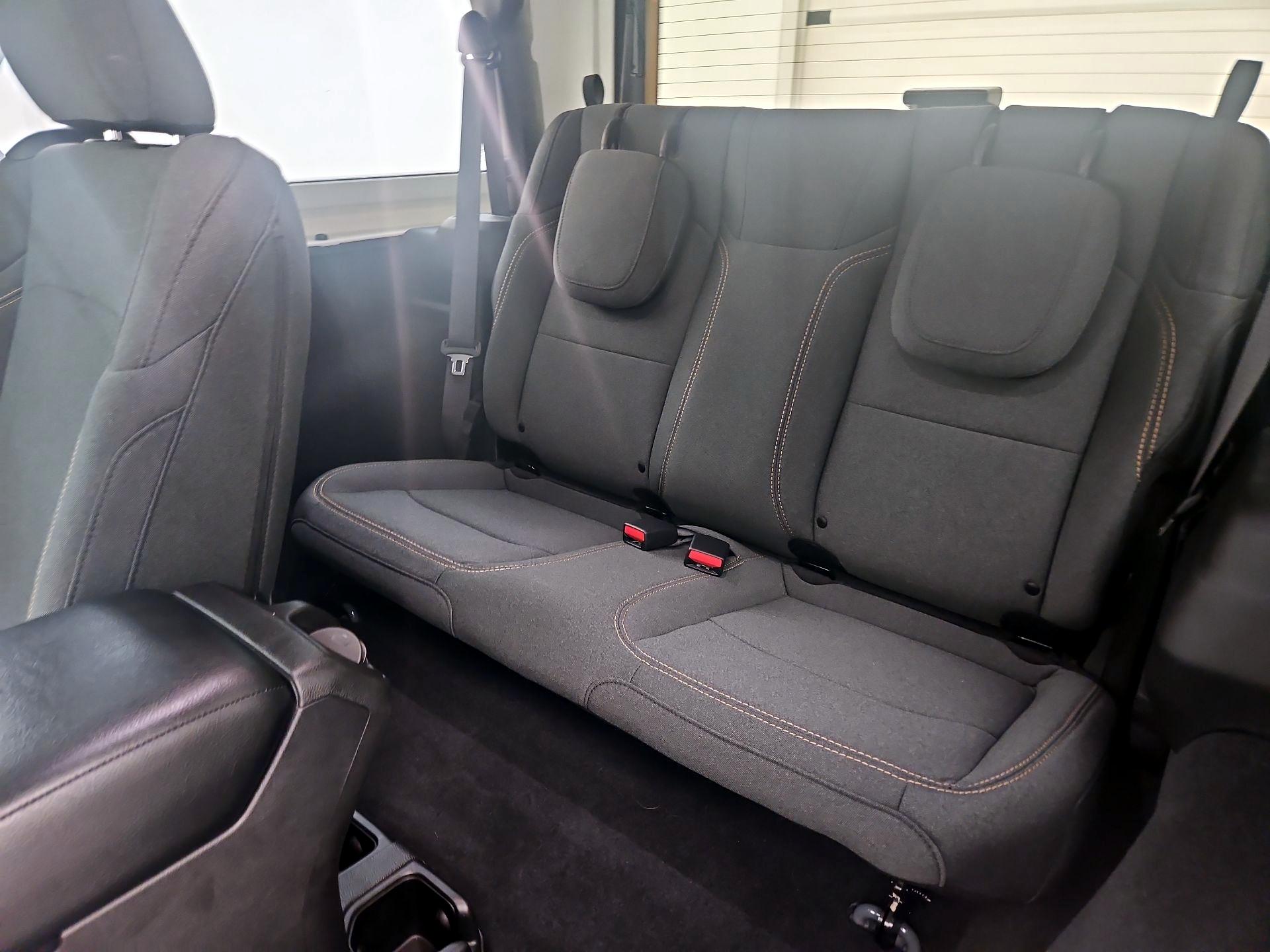 Thumbnail: 2024 Jeep Wrangler - 19