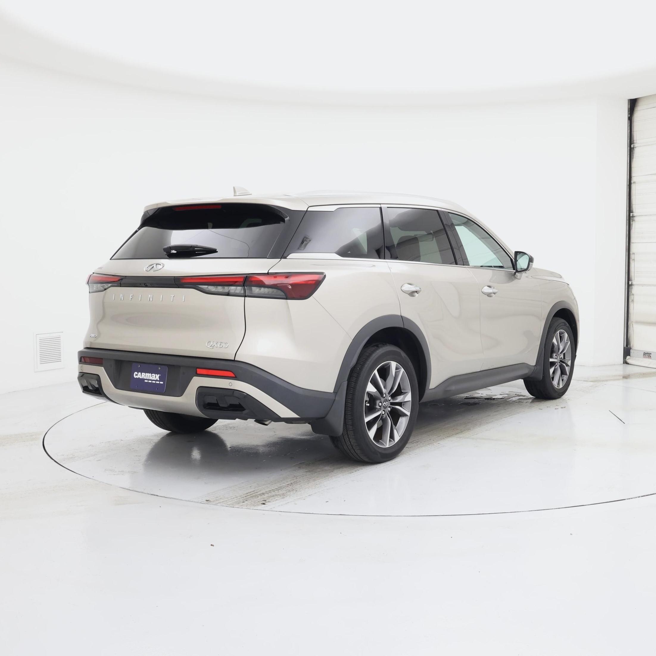 Thumbnail: 2023 INFINITI QX60 - 8