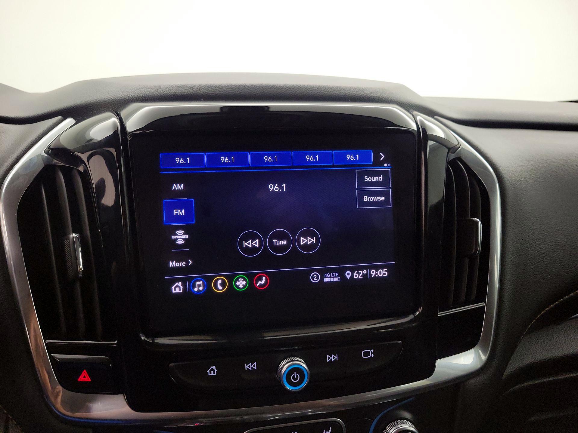 Thumbnail: 2021 Chevrolet Traverse - 15