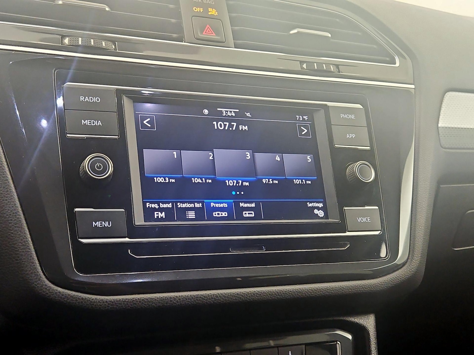 2023 Volkswagen Tiguan S - Photo 16