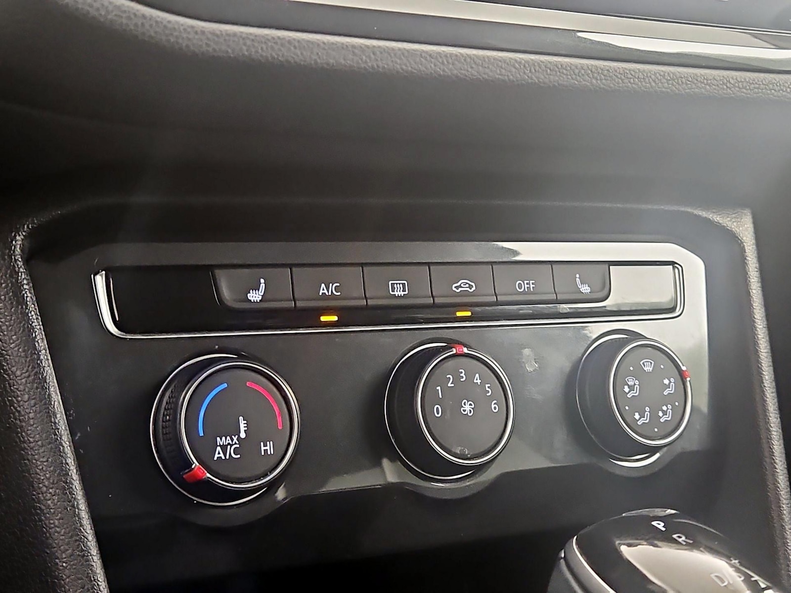 2023 Volkswagen Tiguan S - Photo 17