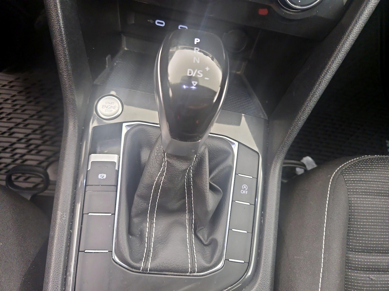 2023 Volkswagen Tiguan S - Photo 18