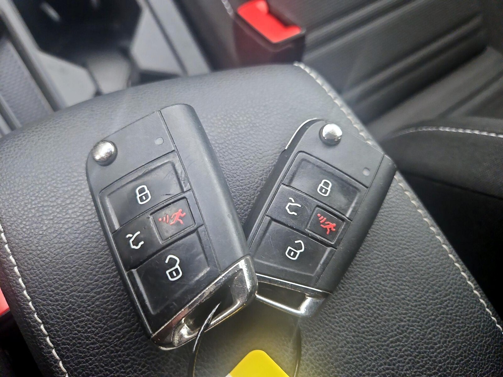 2023 Volkswagen Tiguan S - Photo 23