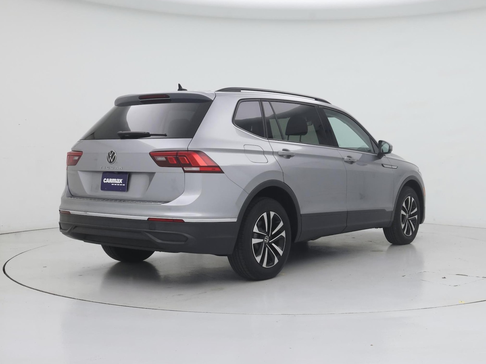 2023 Volkswagen Tiguan S - Photo 9