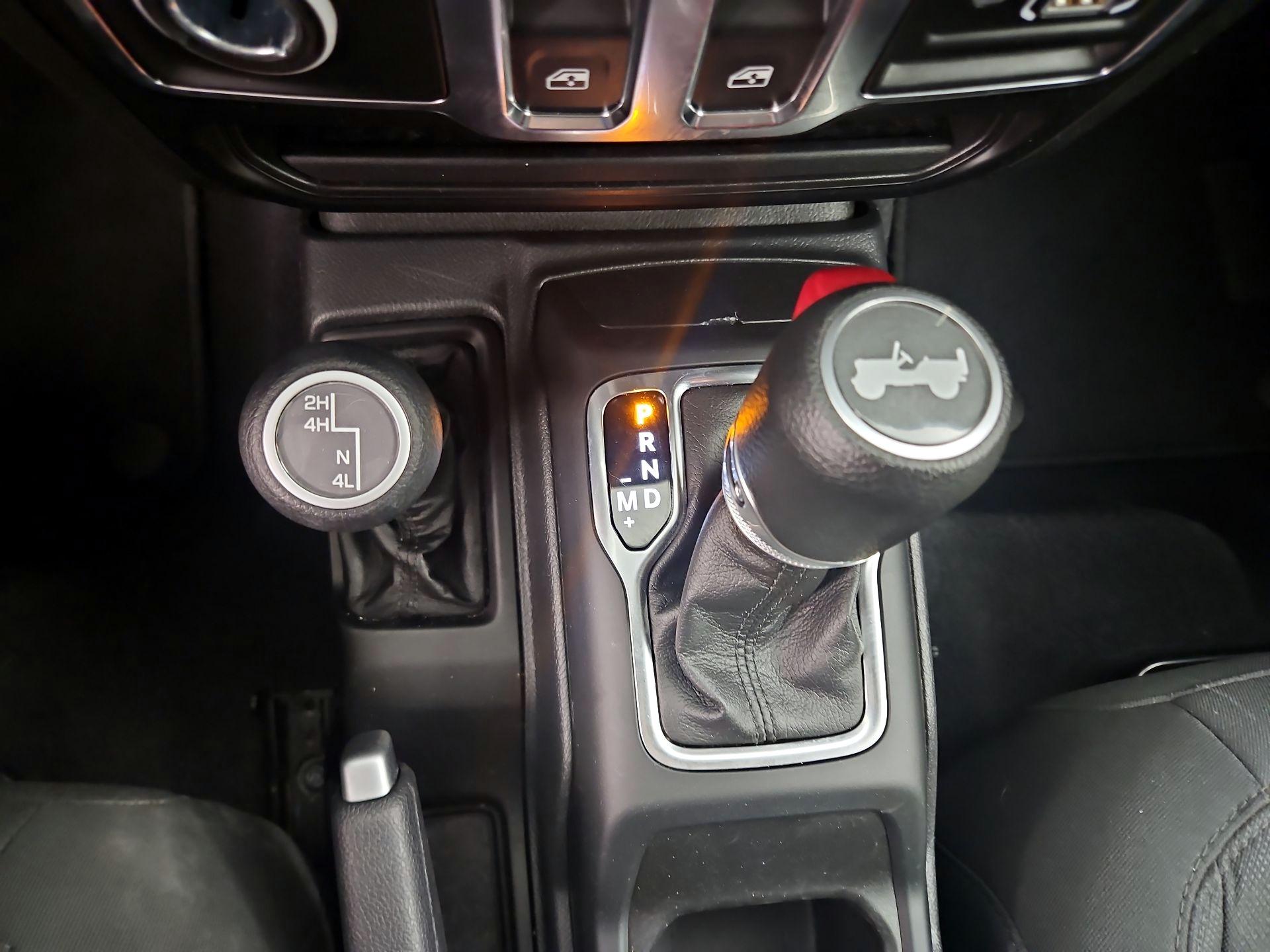 Thumbnail: 2021 Jeep Wrangler - 18