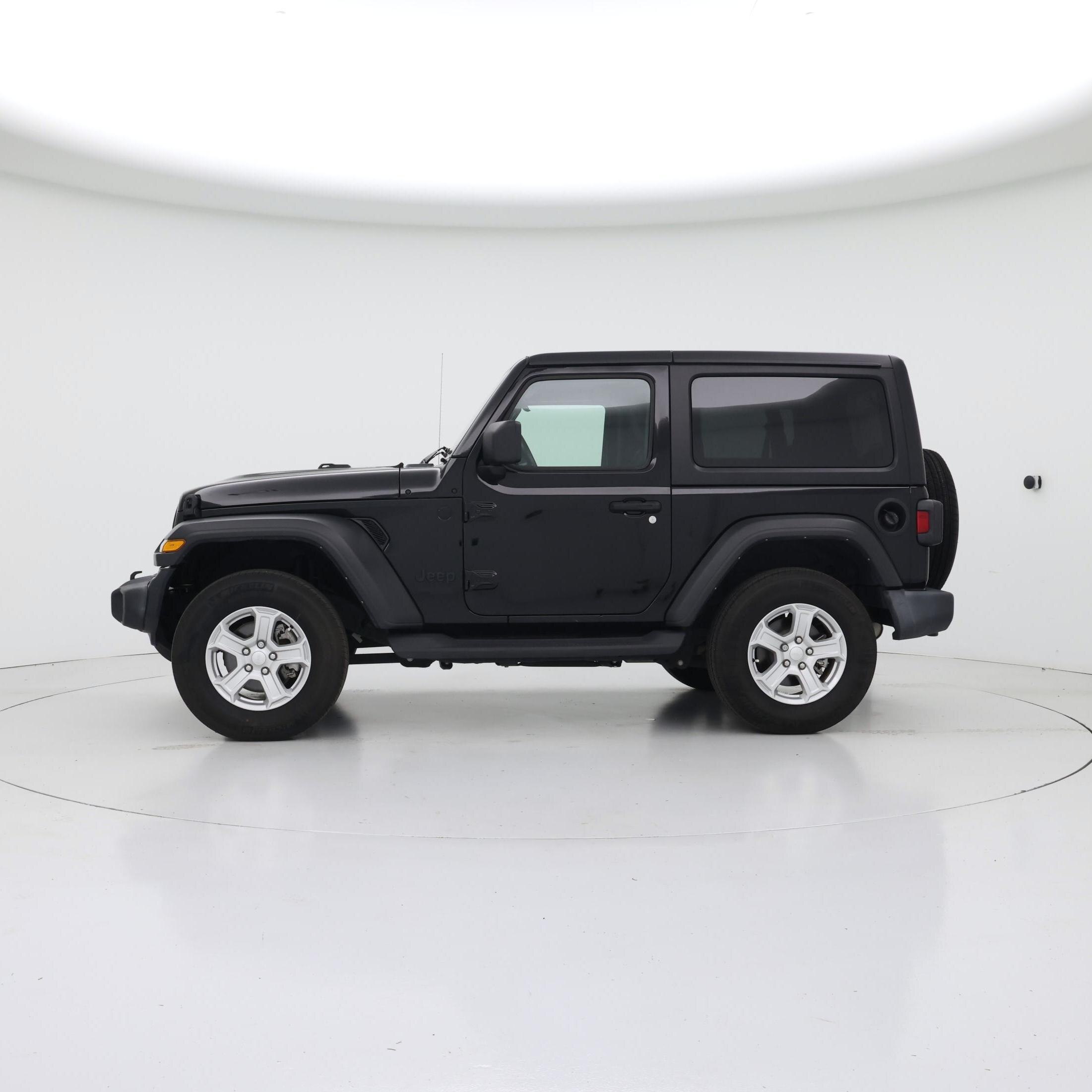 Thumbnail: 2021 Jeep Wrangler - 3