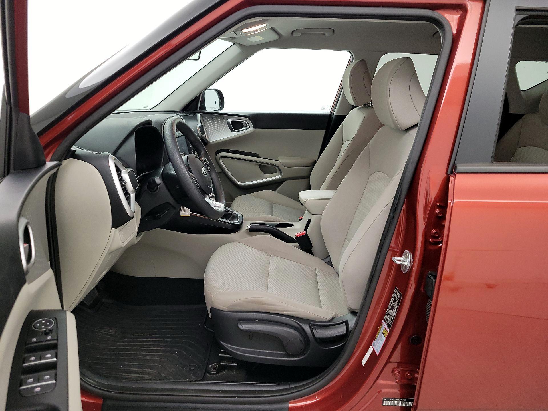 Thumbnail: 2020 Kia Soul - 11
