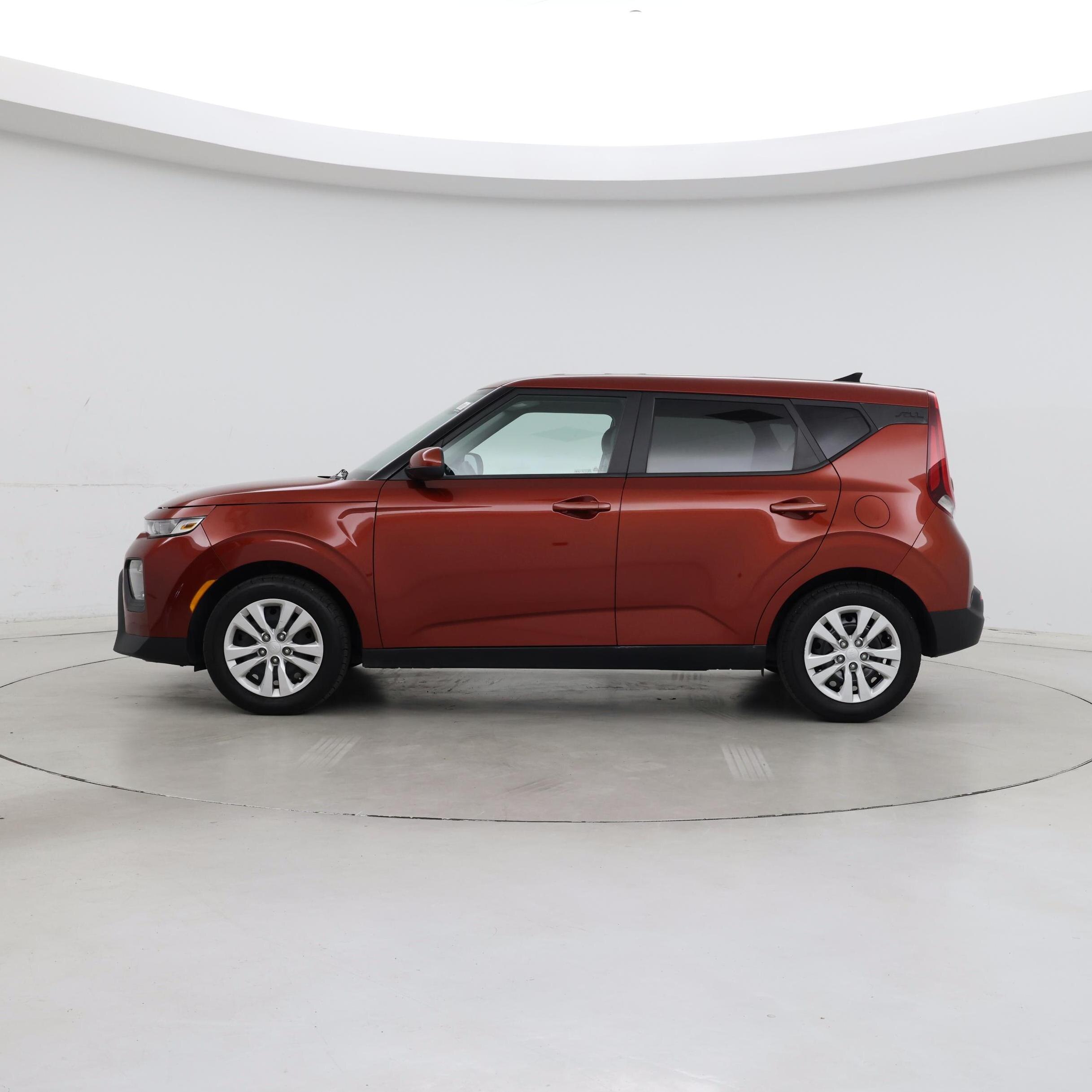 Thumbnail: 2020 Kia Soul - 3