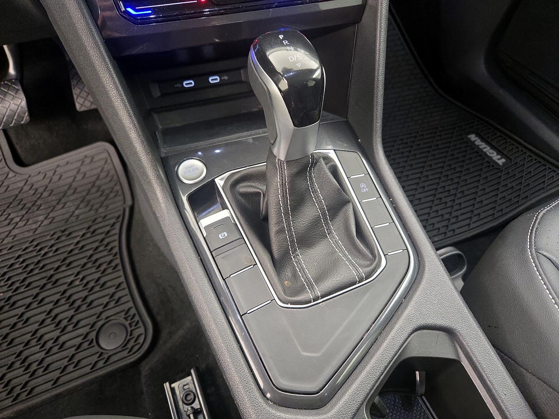 Thumbnail: 2023 Volkswagen Tiguan - 17