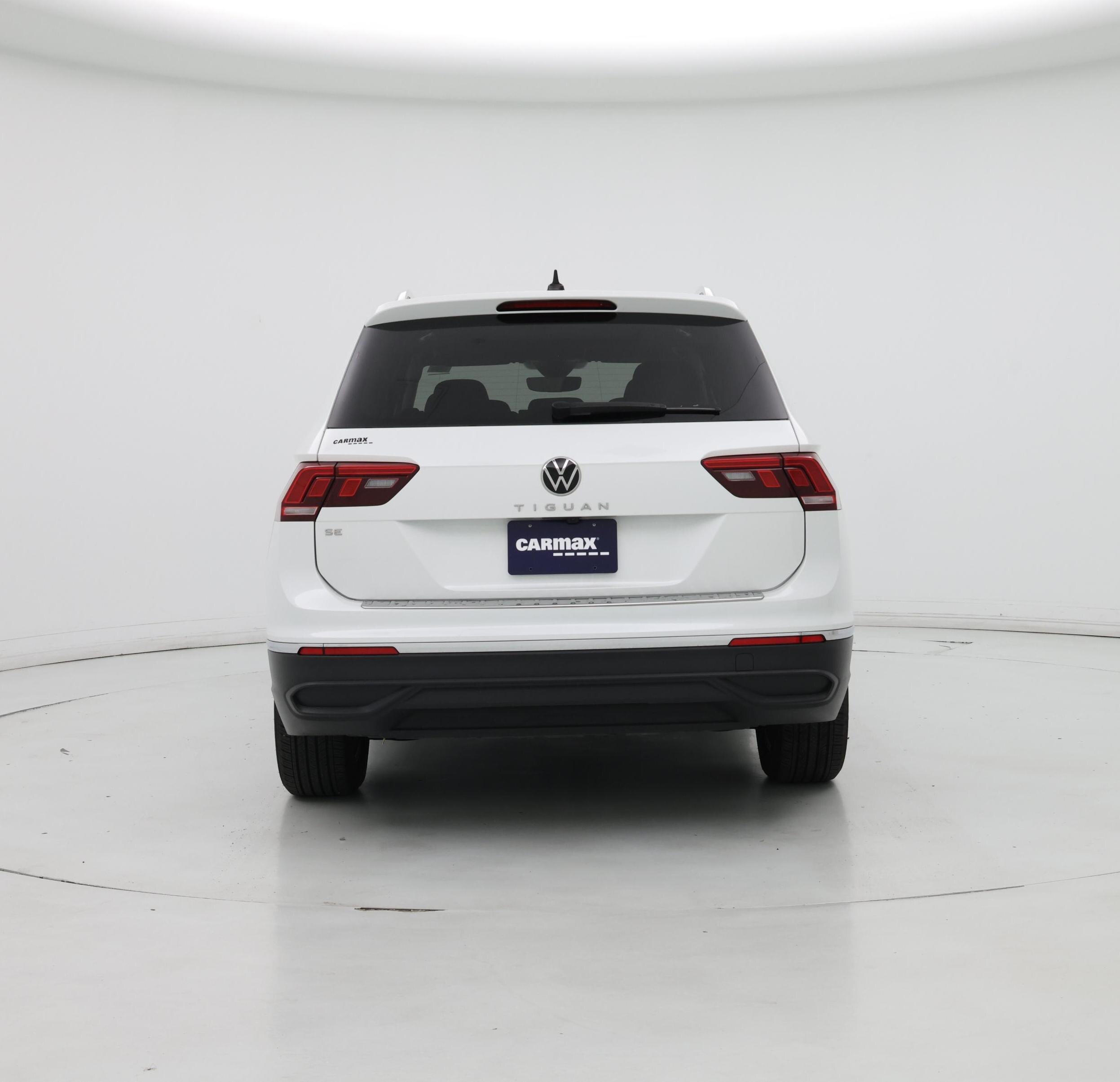 Thumbnail: 2023 Volkswagen Tiguan - 6