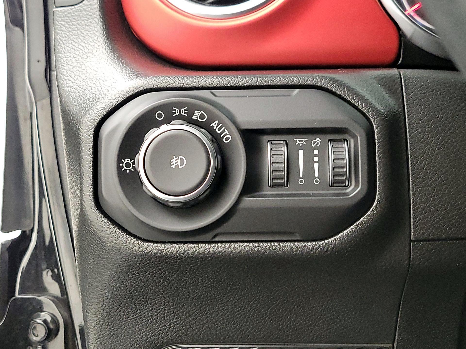 Thumbnail: 2022 Jeep Wrangler - 13