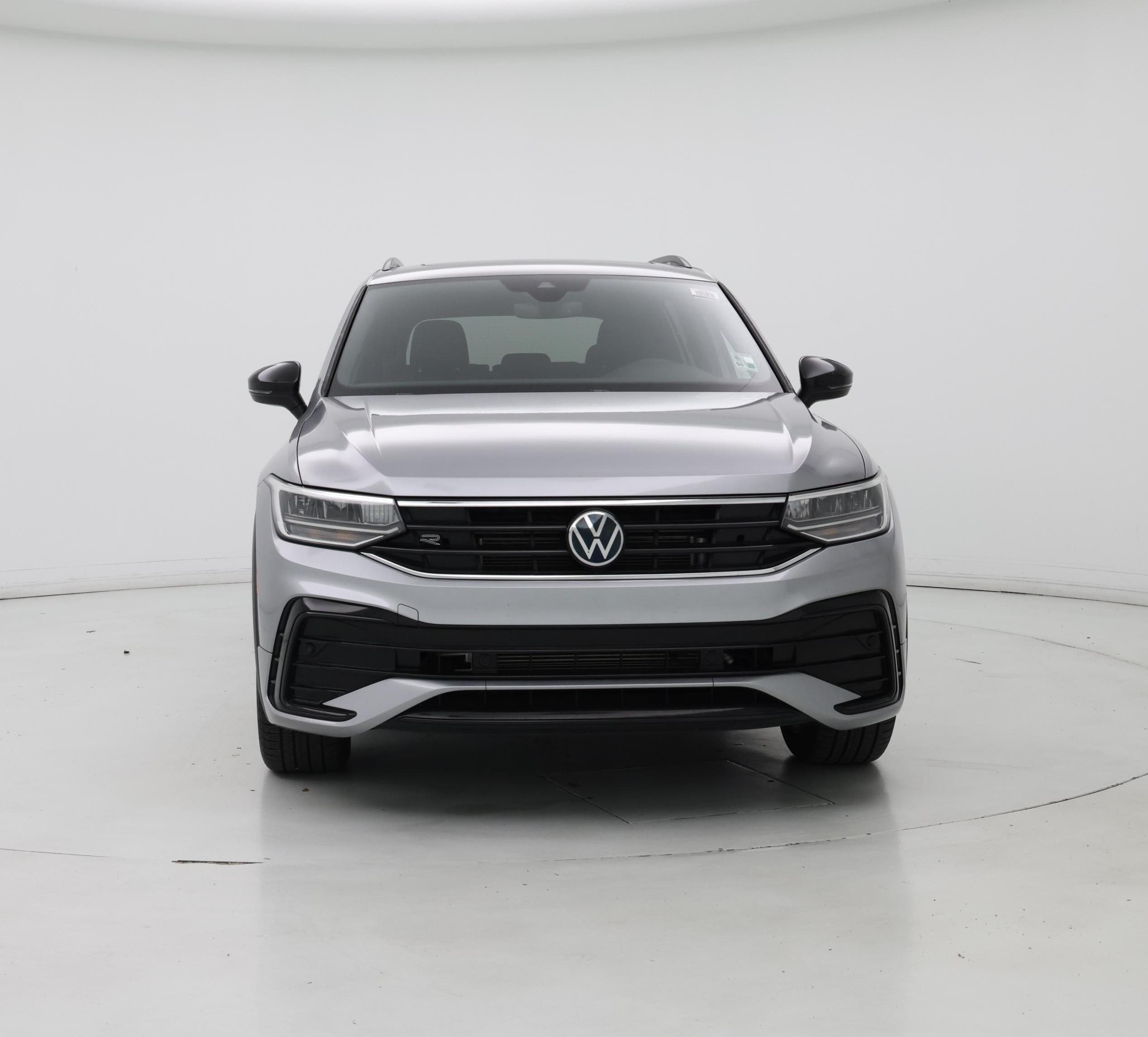 Thumbnail: 2023 Volkswagen Tiguan - 5