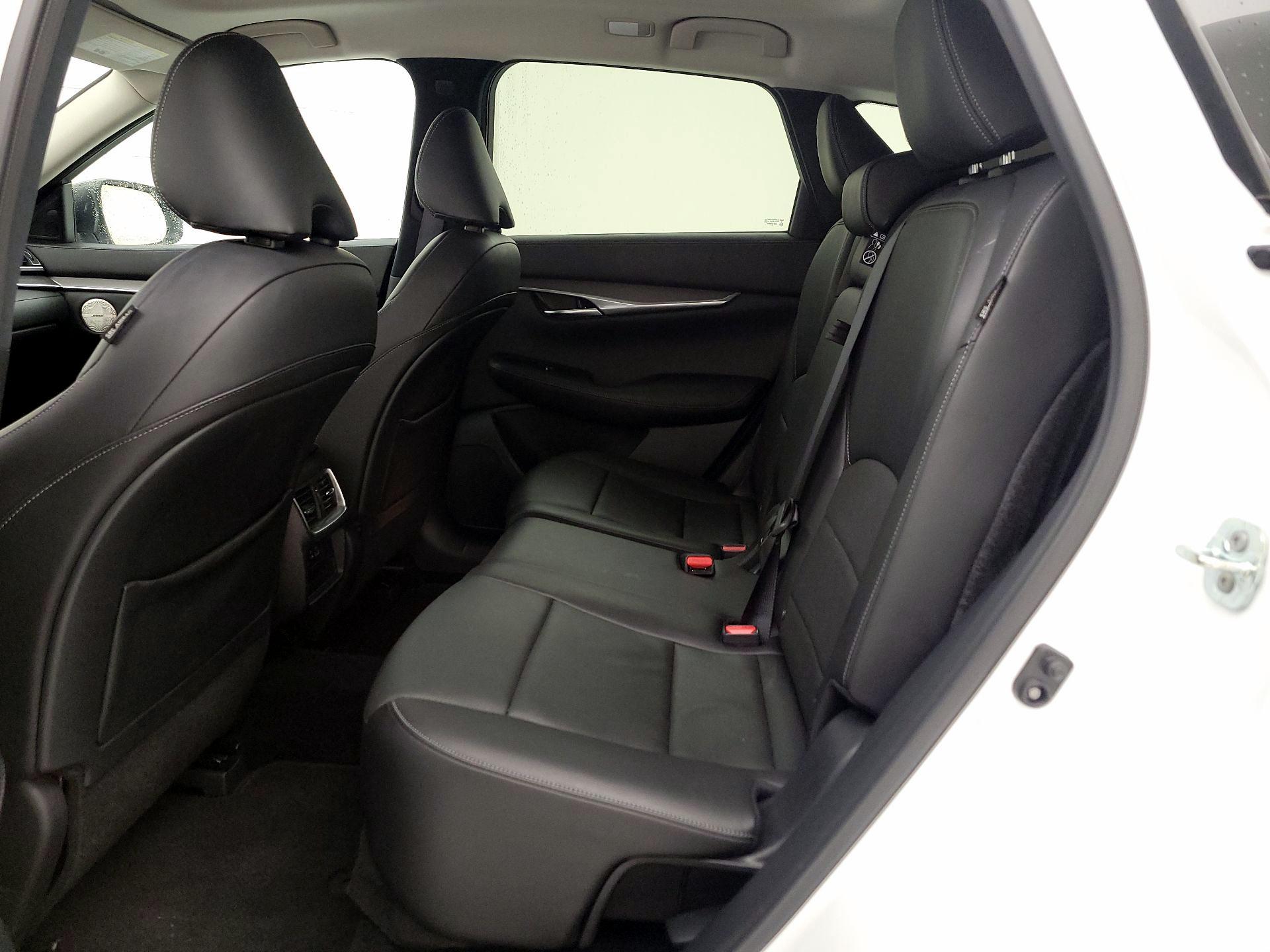 Thumbnail: 2023 INFINITI QX50 - 19