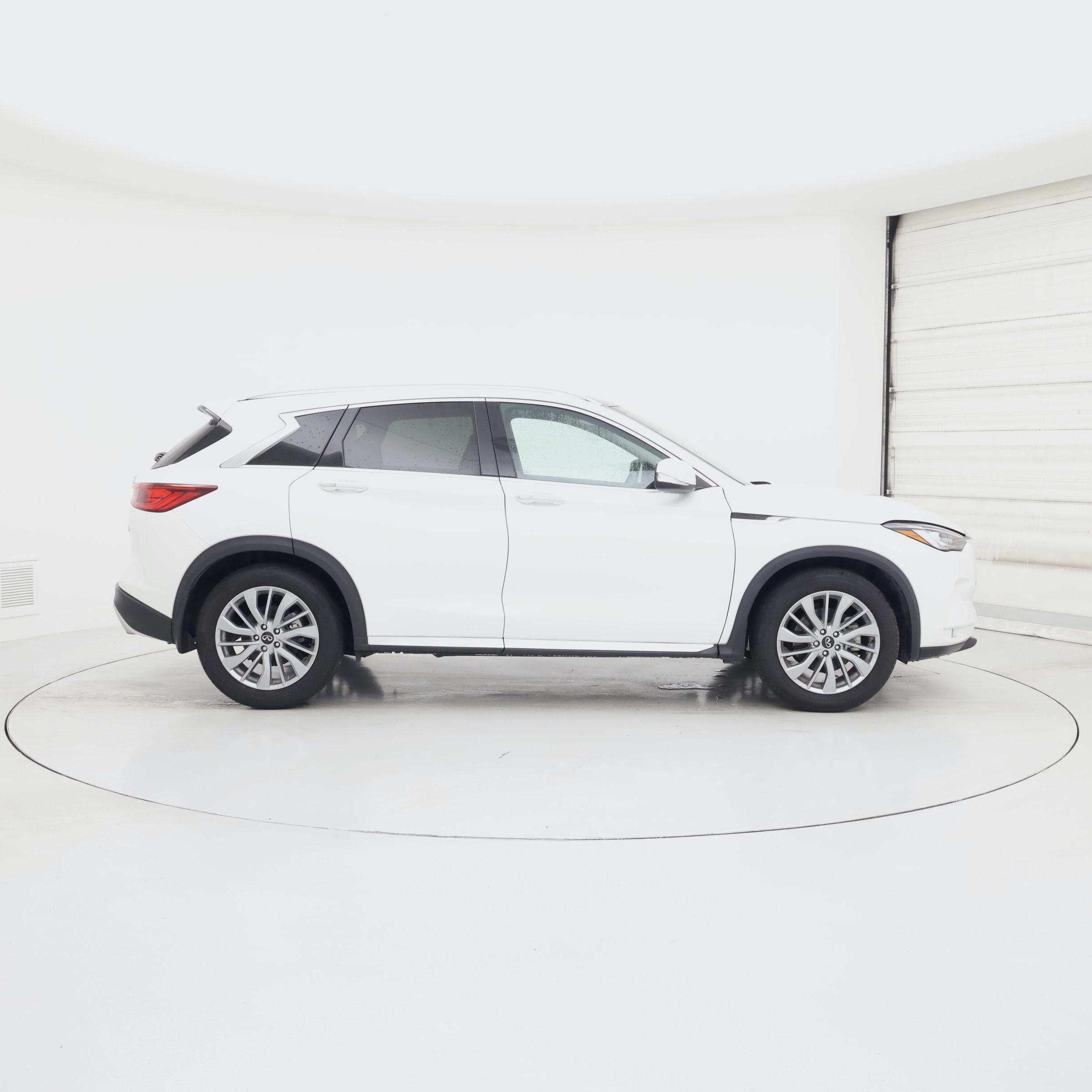 Thumbnail: 2023 INFINITI QX50 - 7