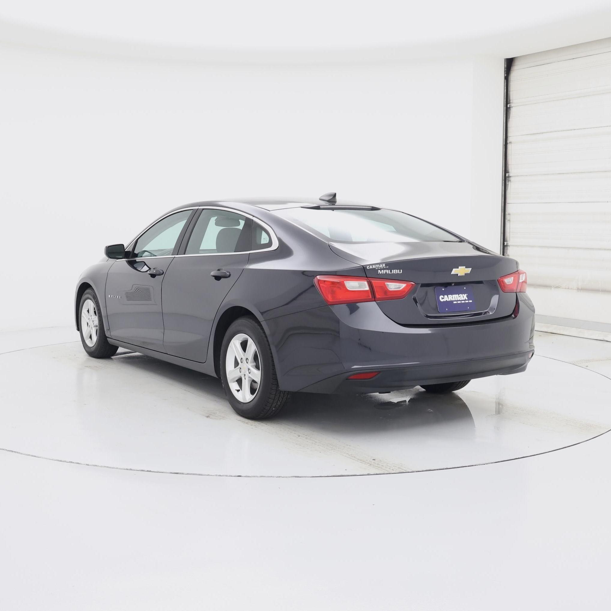 Thumbnail: 2023 Chevrolet Malibu - 2