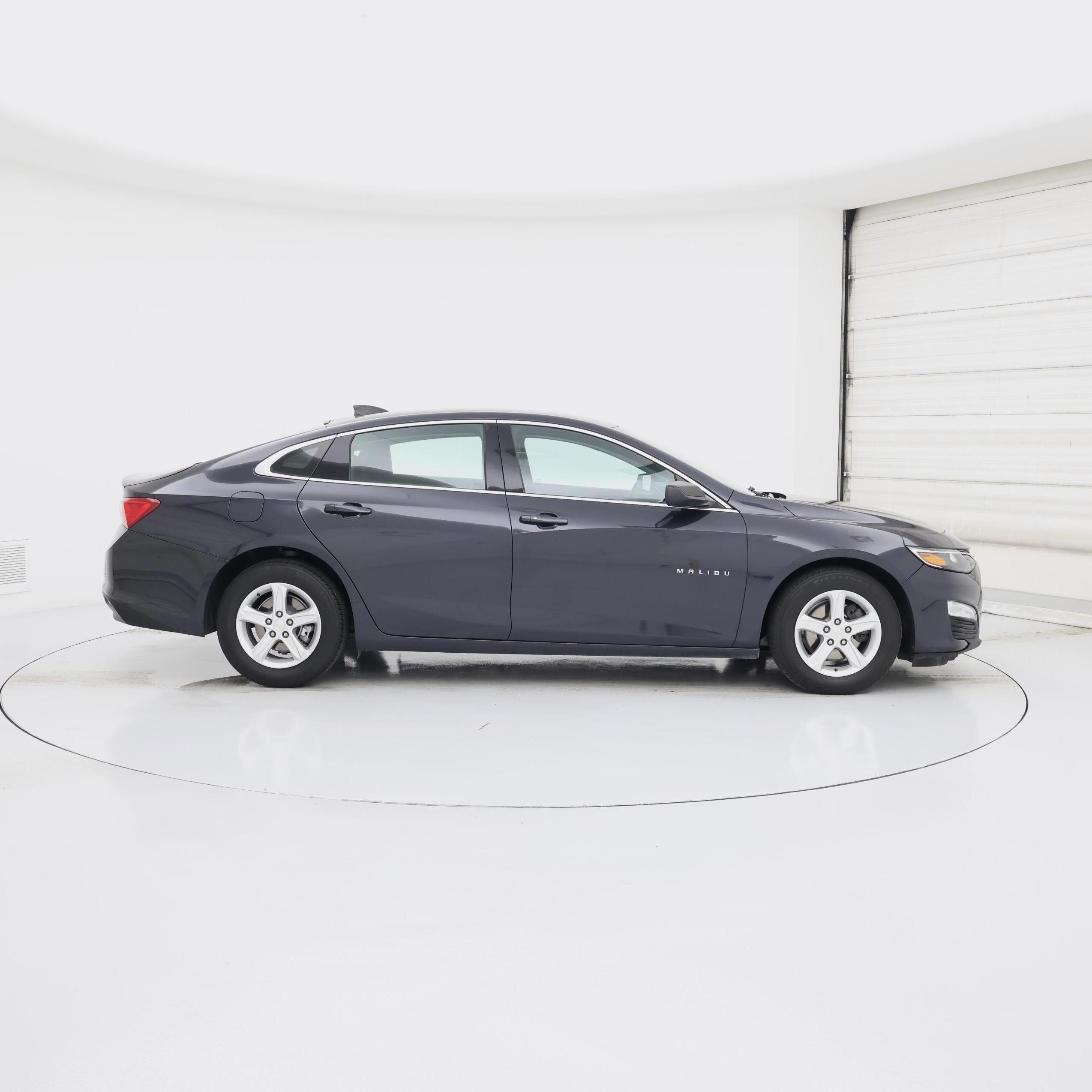 Thumbnail: 2023 Chevrolet Malibu - 7