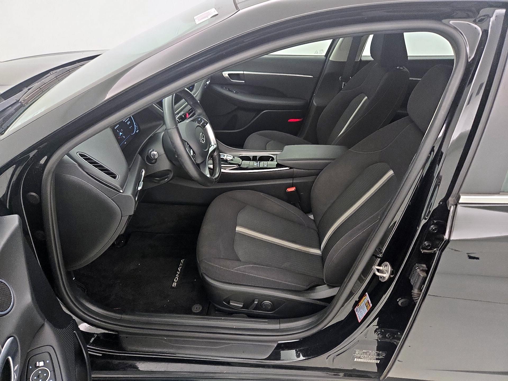 Thumbnail: 2023 Hyundai Sonata - 11