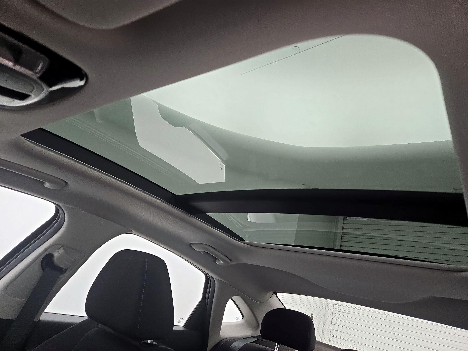 Thumbnail: 2023 Hyundai Sonata - 20