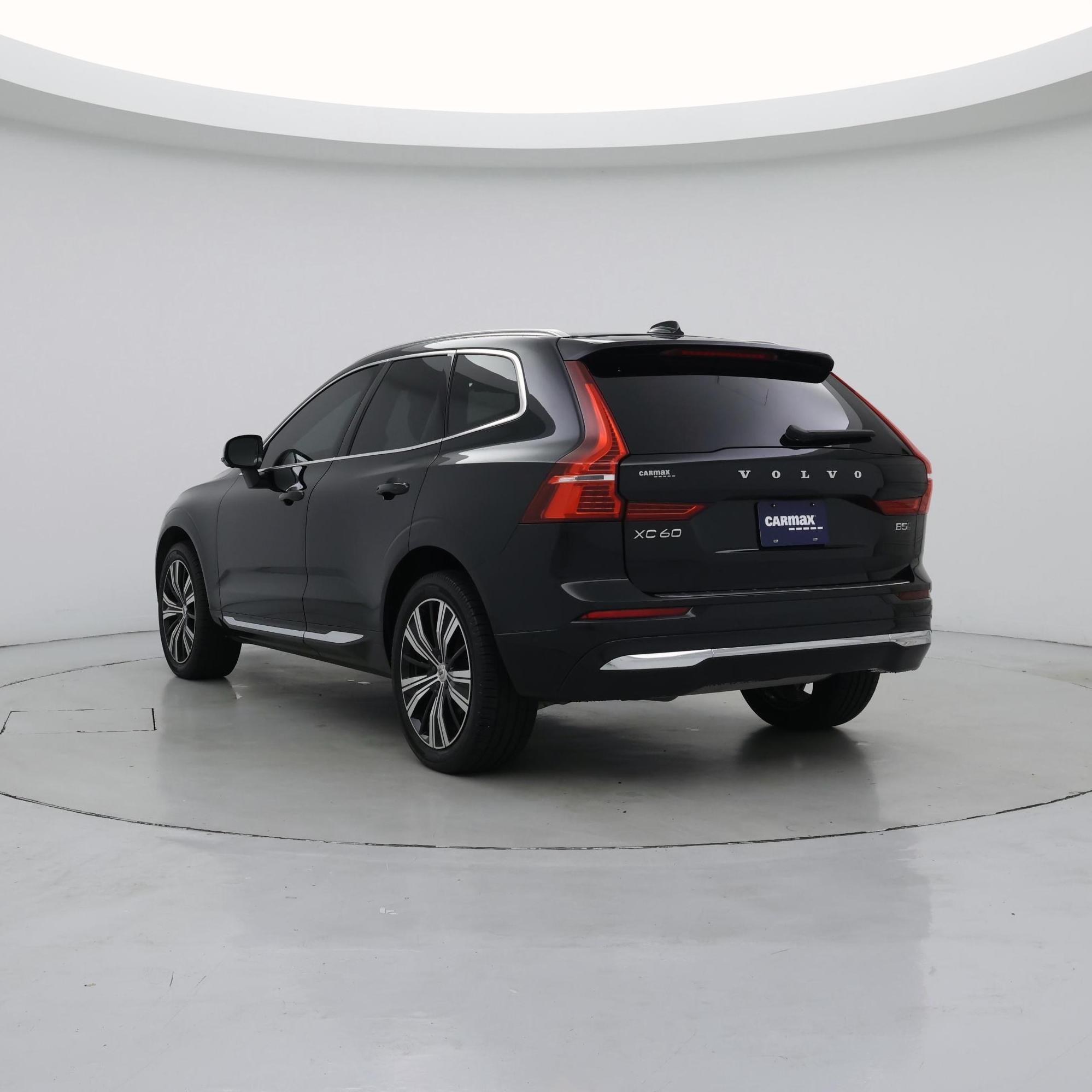 Thumbnail: 2023 Volvo XC60 - 2