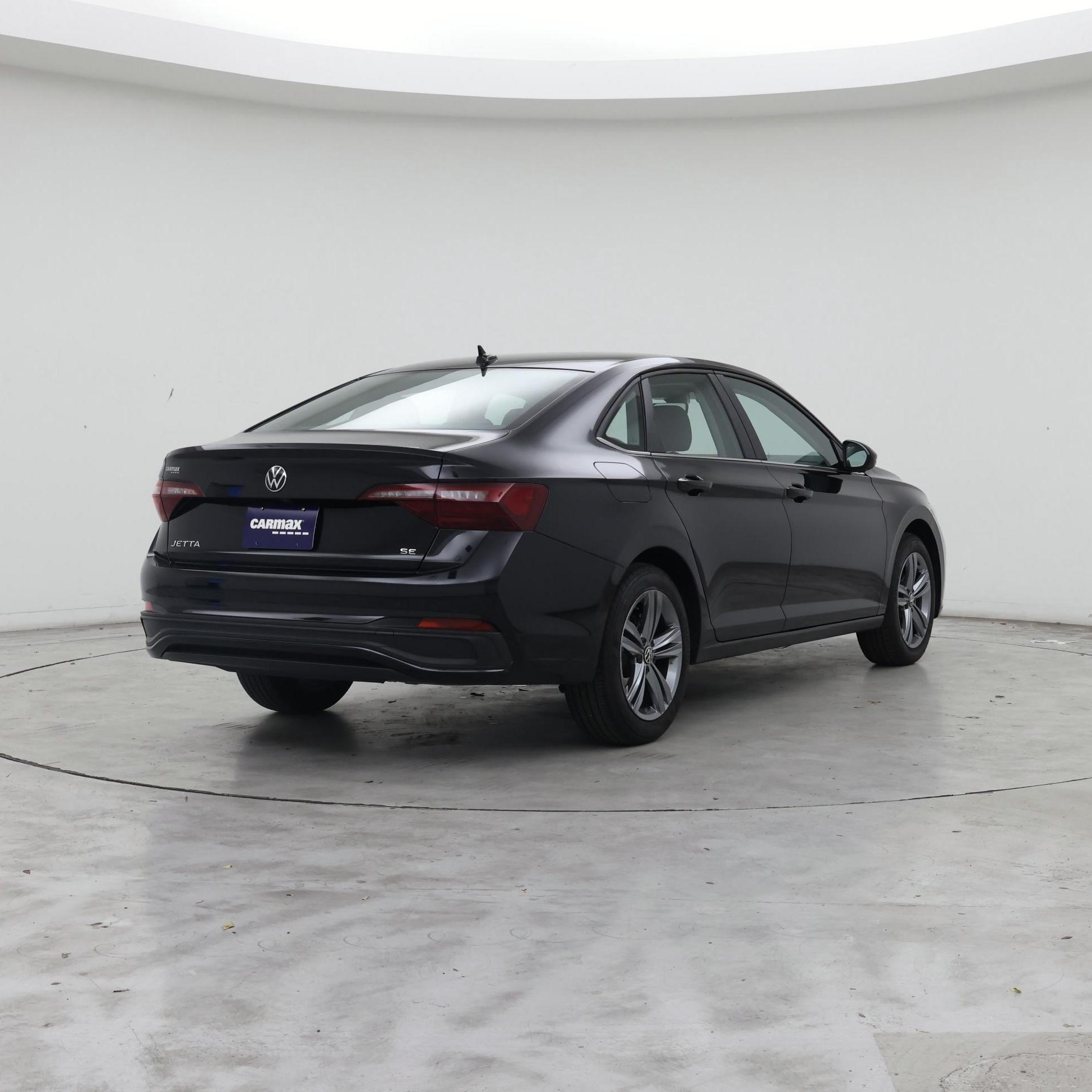 Thumbnail: 2024 Volkswagen Jetta - 8