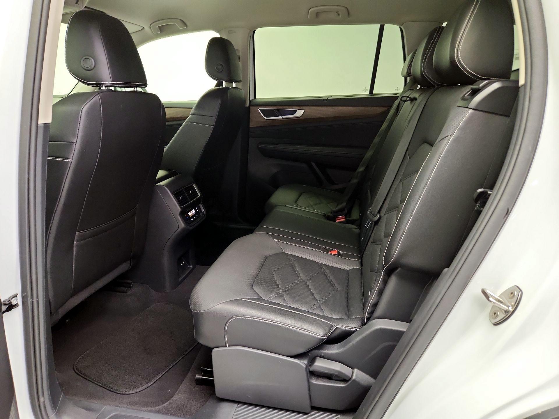 Thumbnail: 2025 Volkswagen Atlas - 19