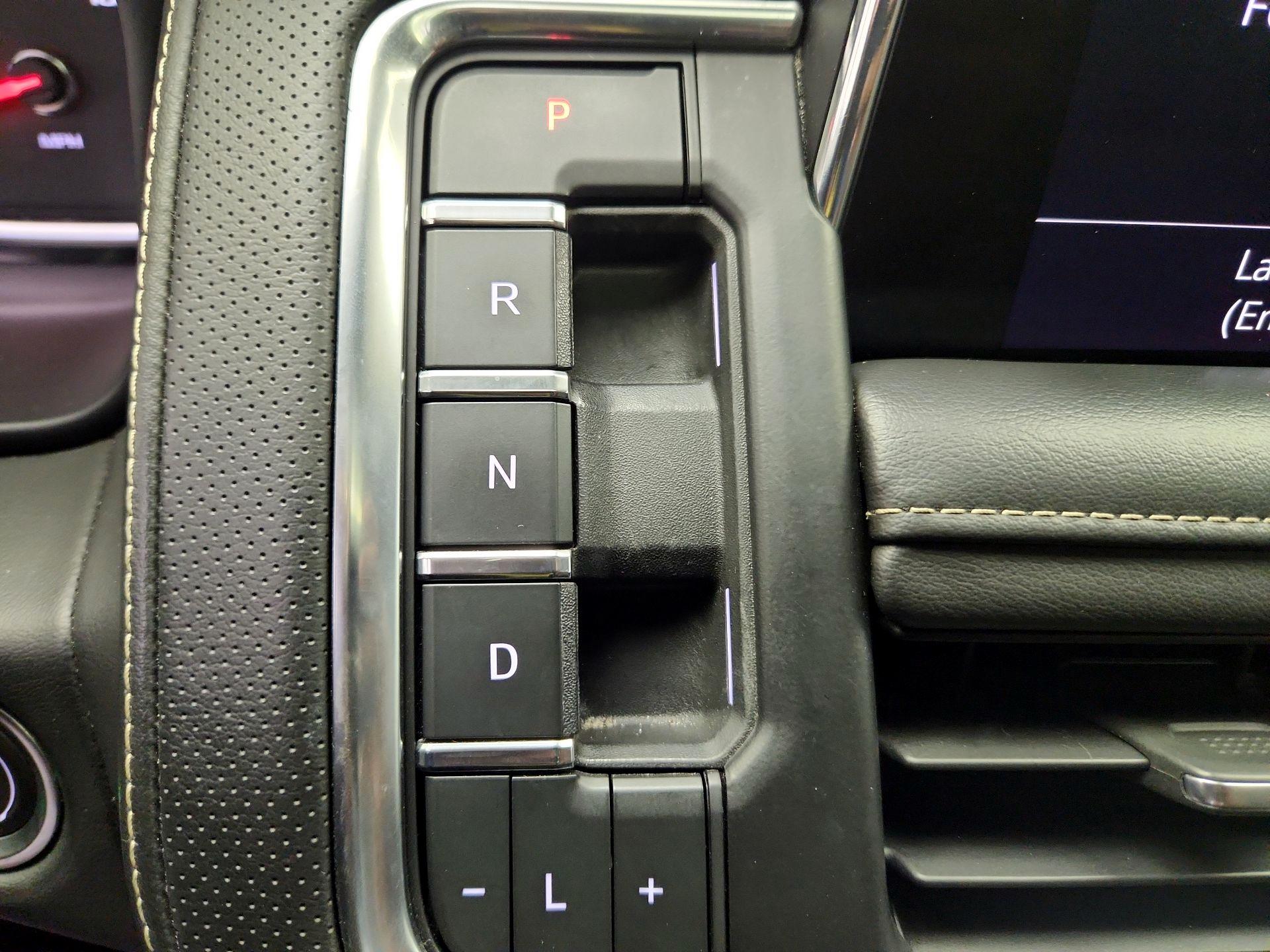 Thumbnail: 2021 Chevrolet Suburban - 18