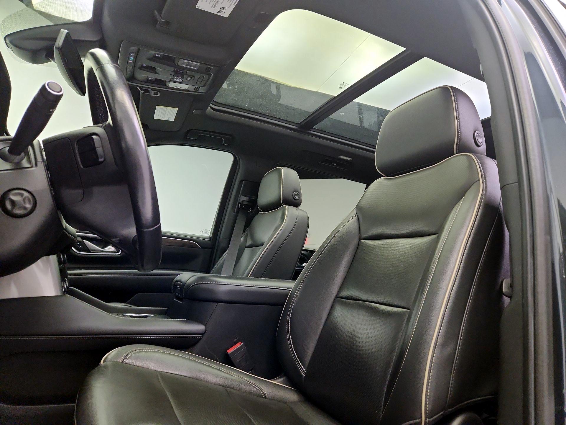 Thumbnail: 2021 Chevrolet Suburban - 20