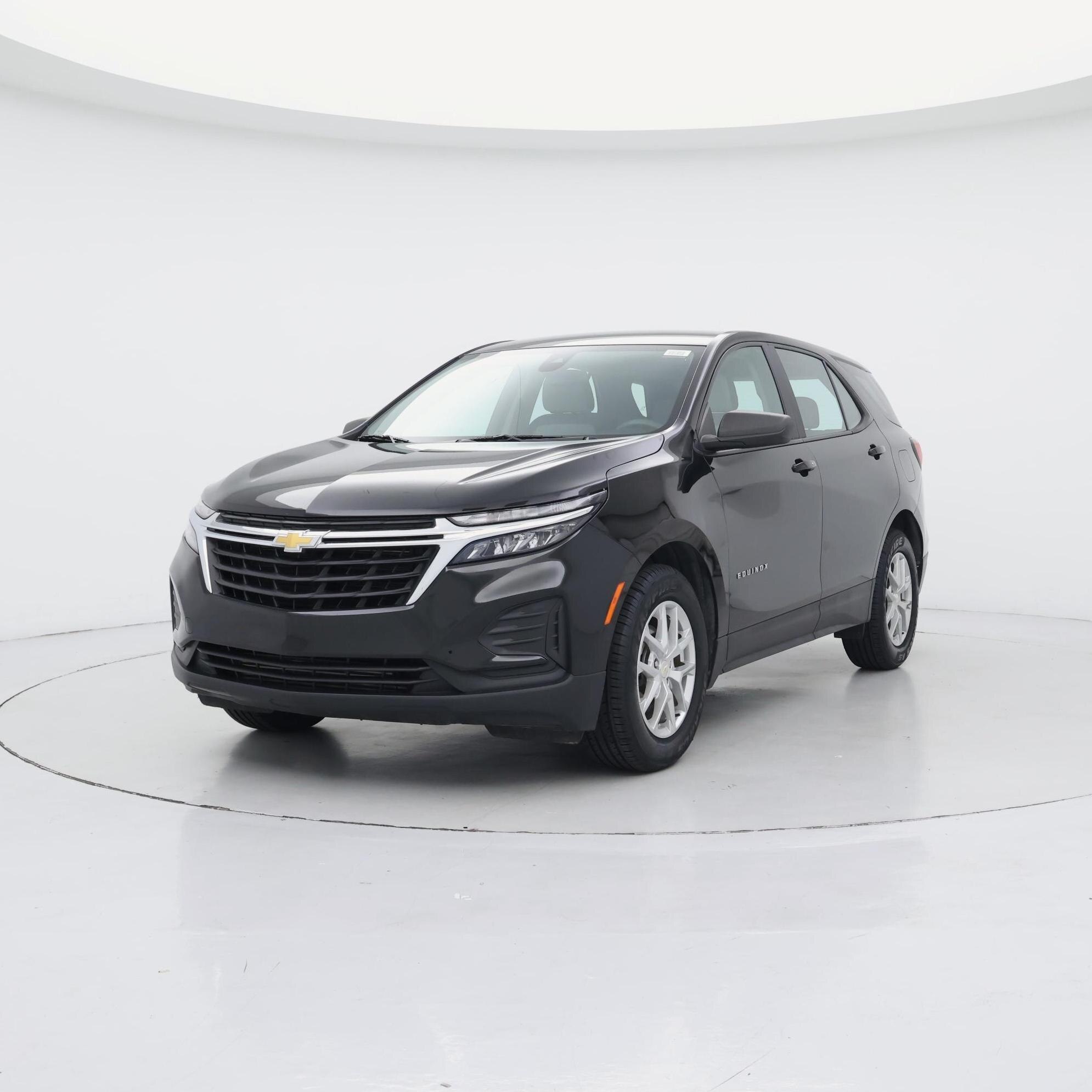 Thumbnail: 2022 Chevrolet Equinox - 4