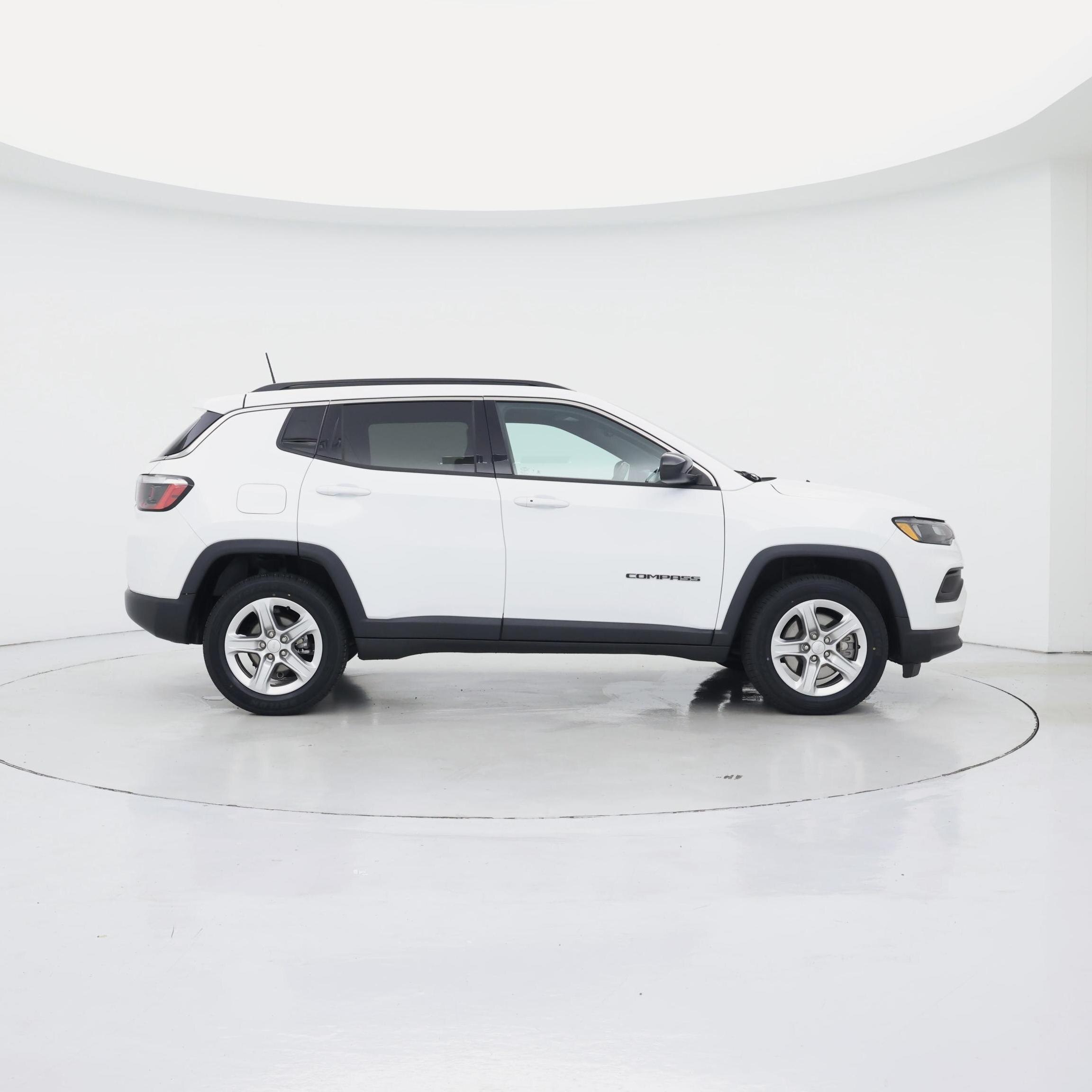 Thumbnail: 2023 Jeep Compass - 7